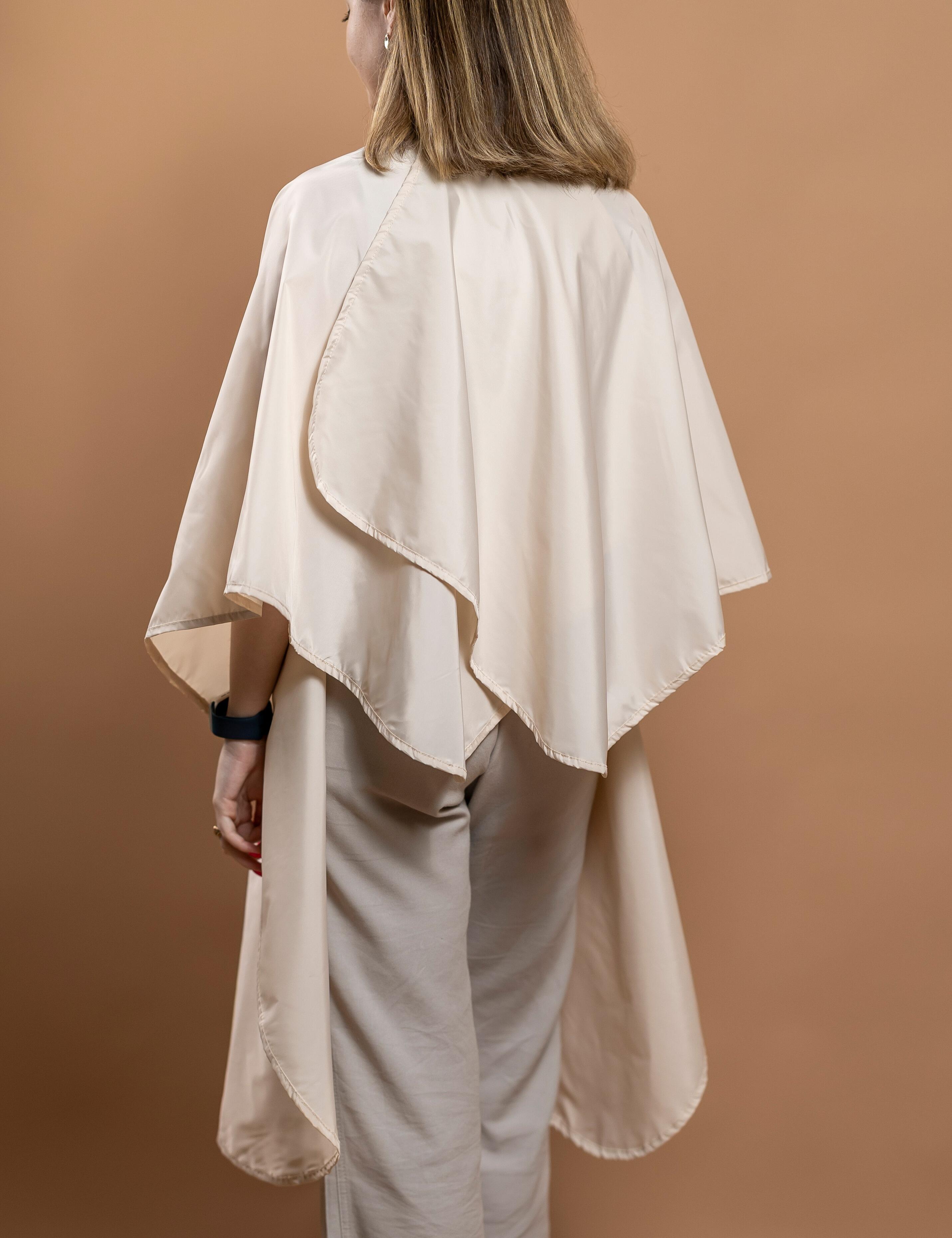 Waterproof Cream salon cape