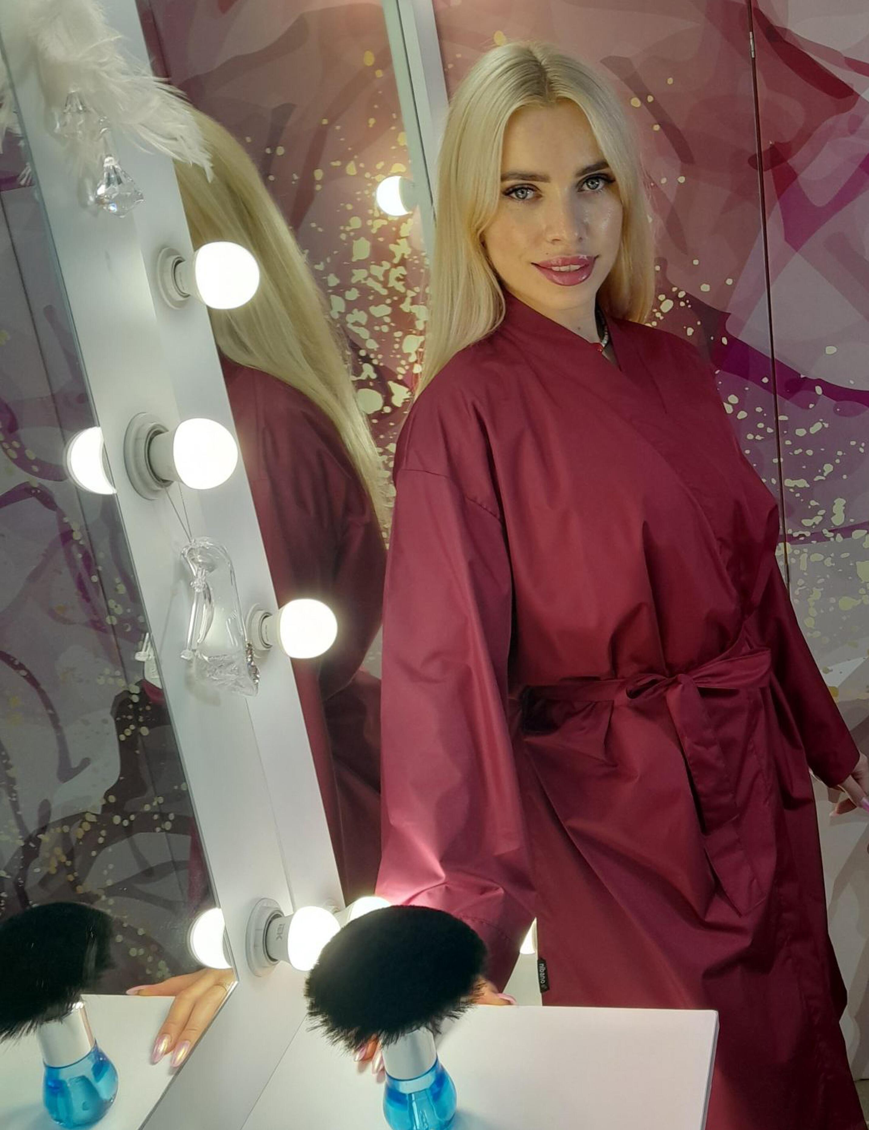 Nibano Haircutting Kimono Gown Burgundy