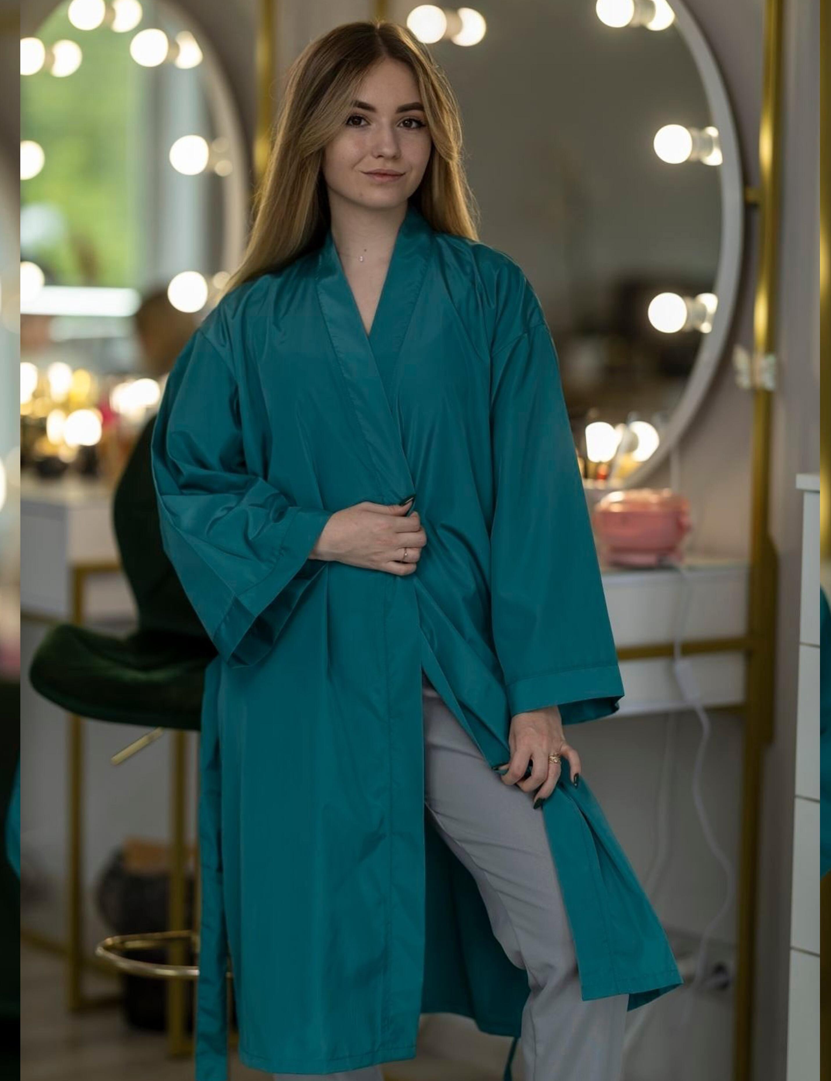 Sophisticated teal client wrap ideal for luxury British day spas and elite beauty venues