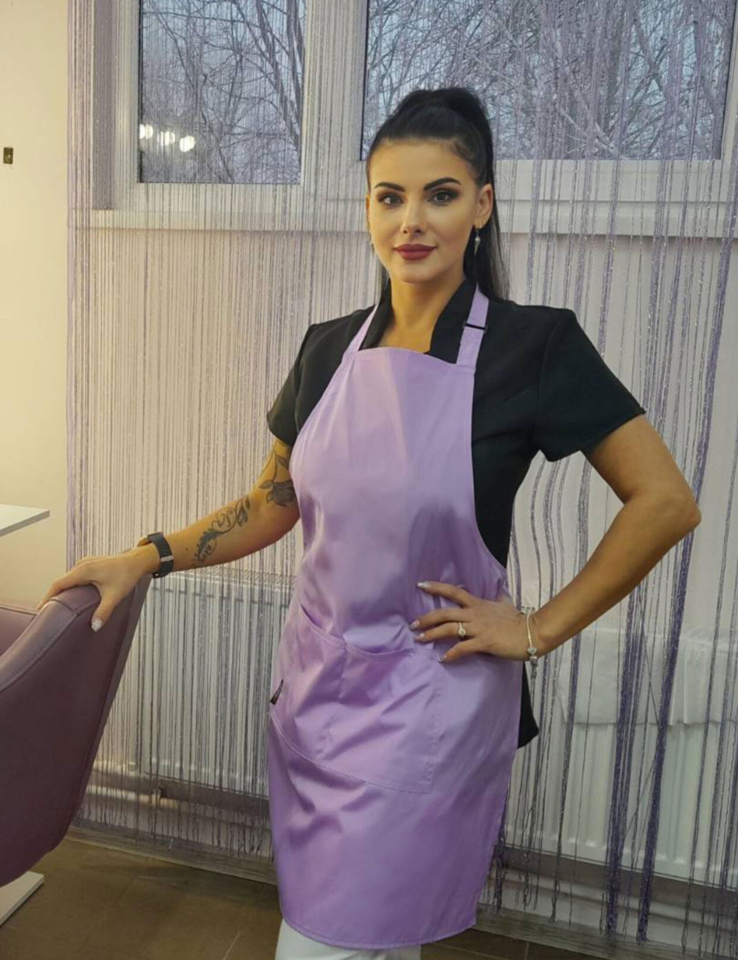 Lilac professional hairdressing apron with pockets