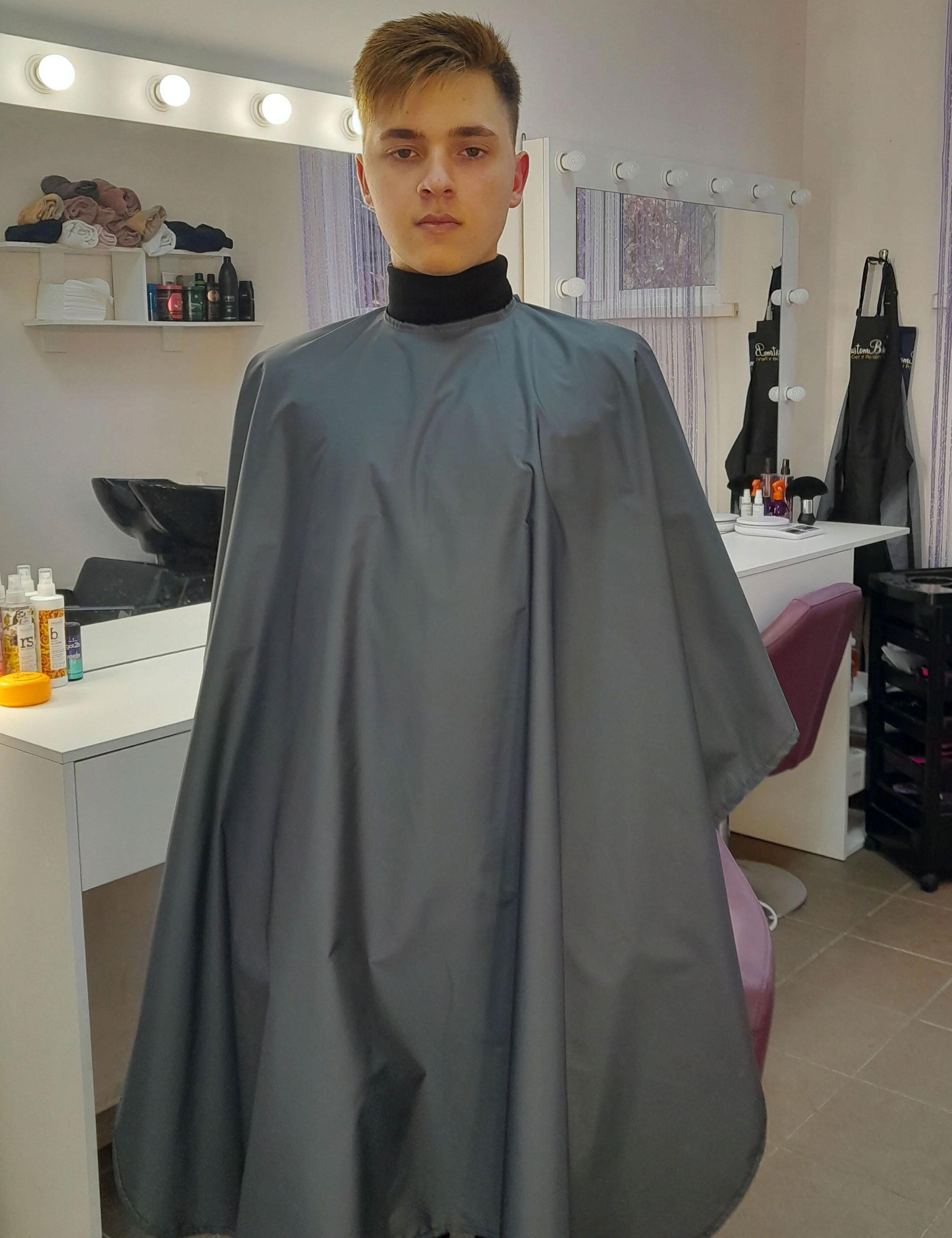 Professional Barber cape dark grey