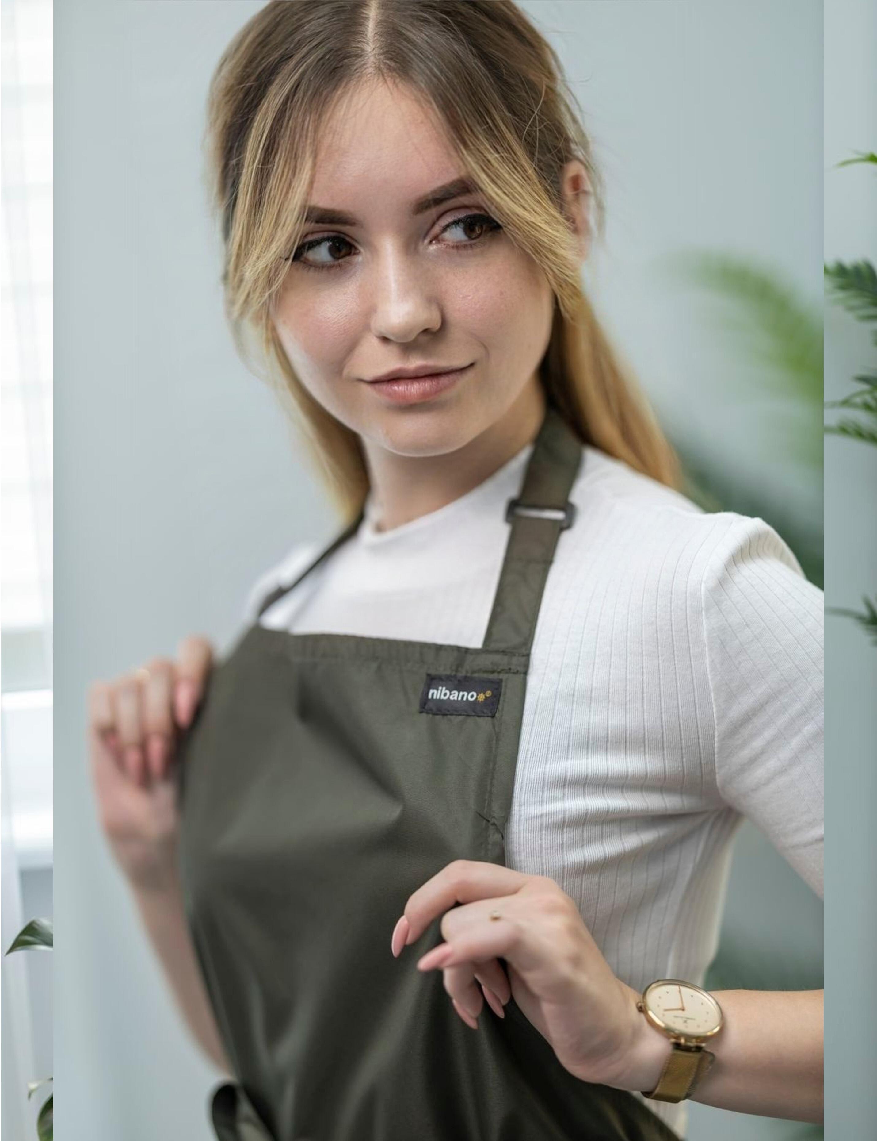 Vintage green waterproof apron for hairdressers