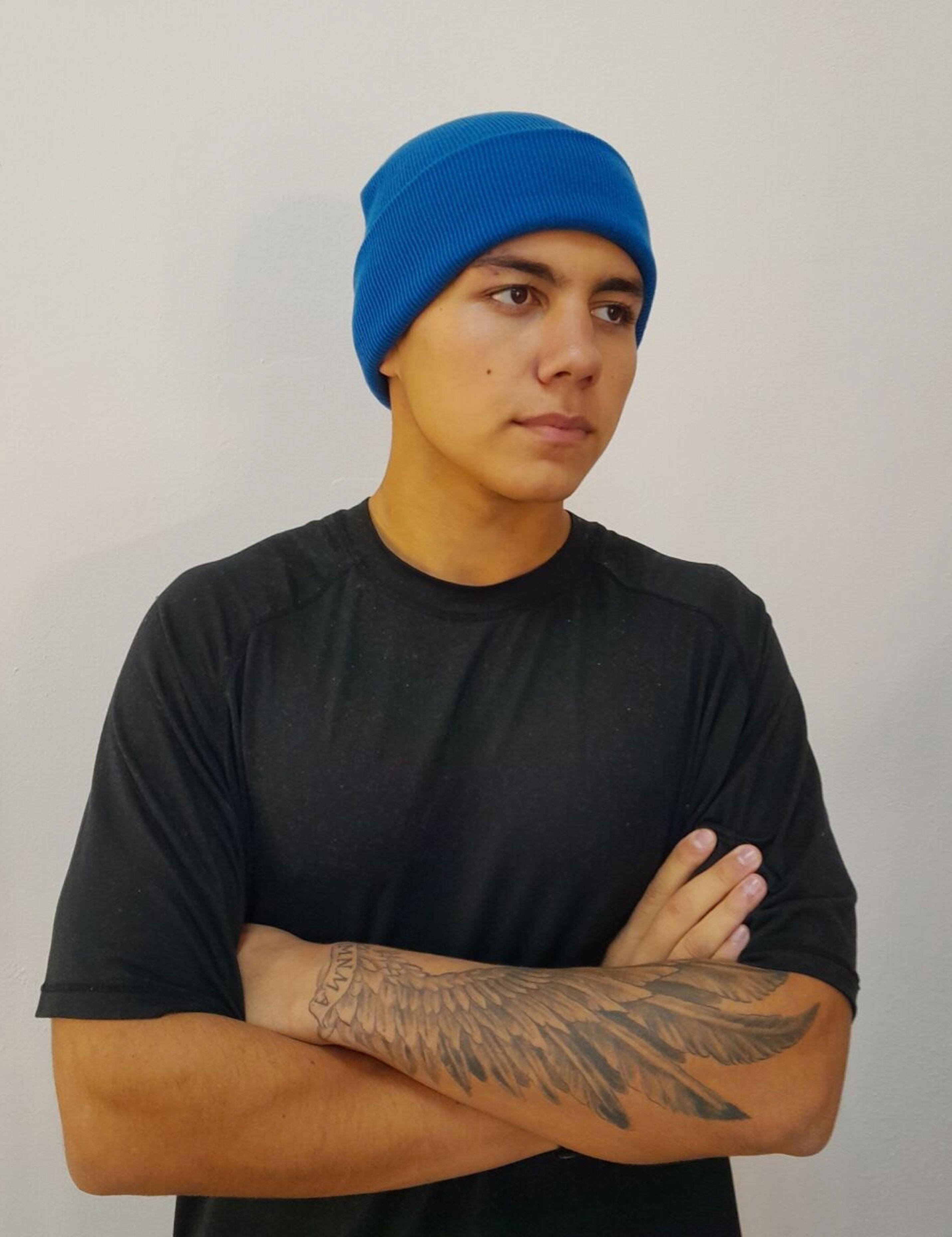 Сlassic plain sapphire blue beanie