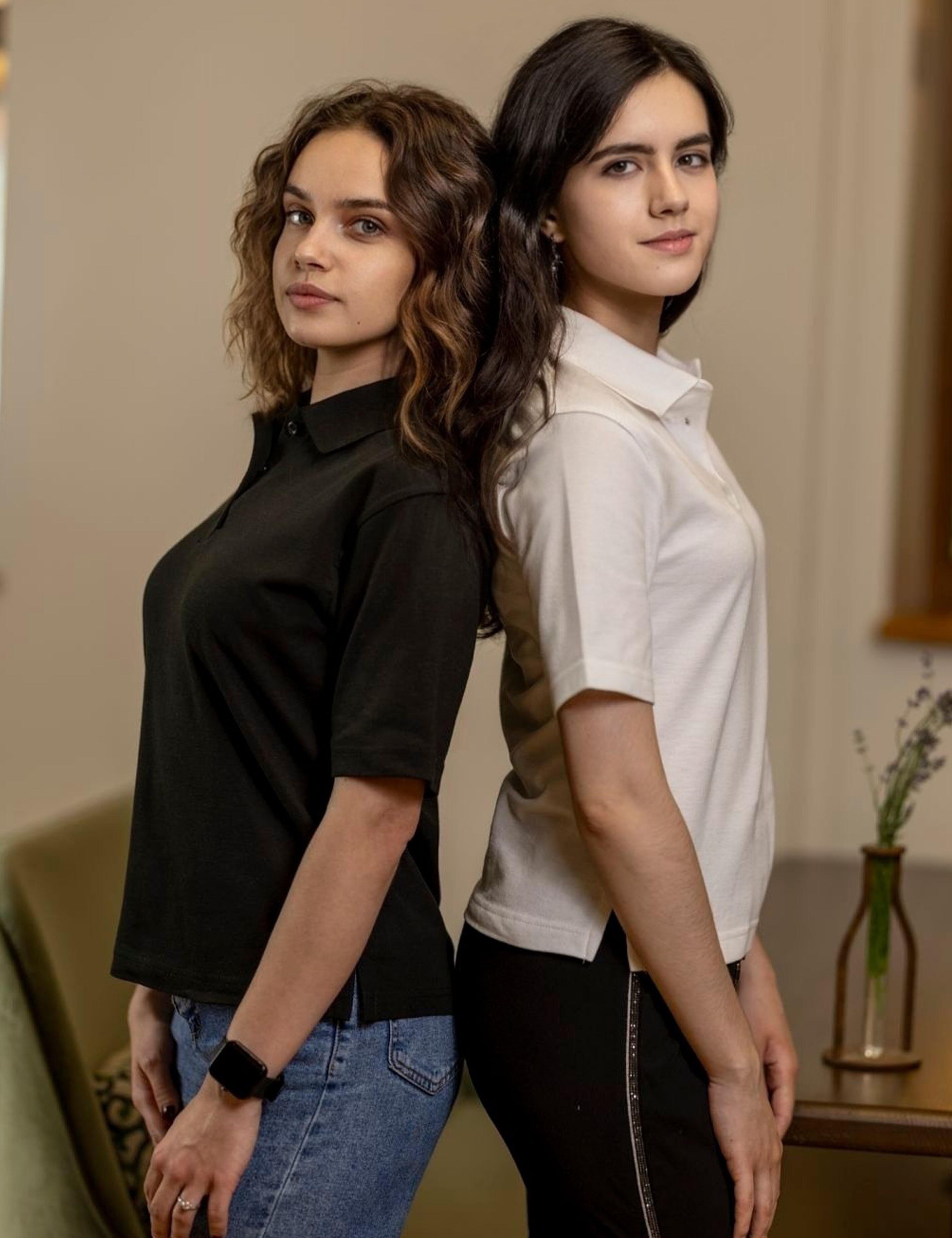 Black and white ladies Polo Shirt with embroidered logo