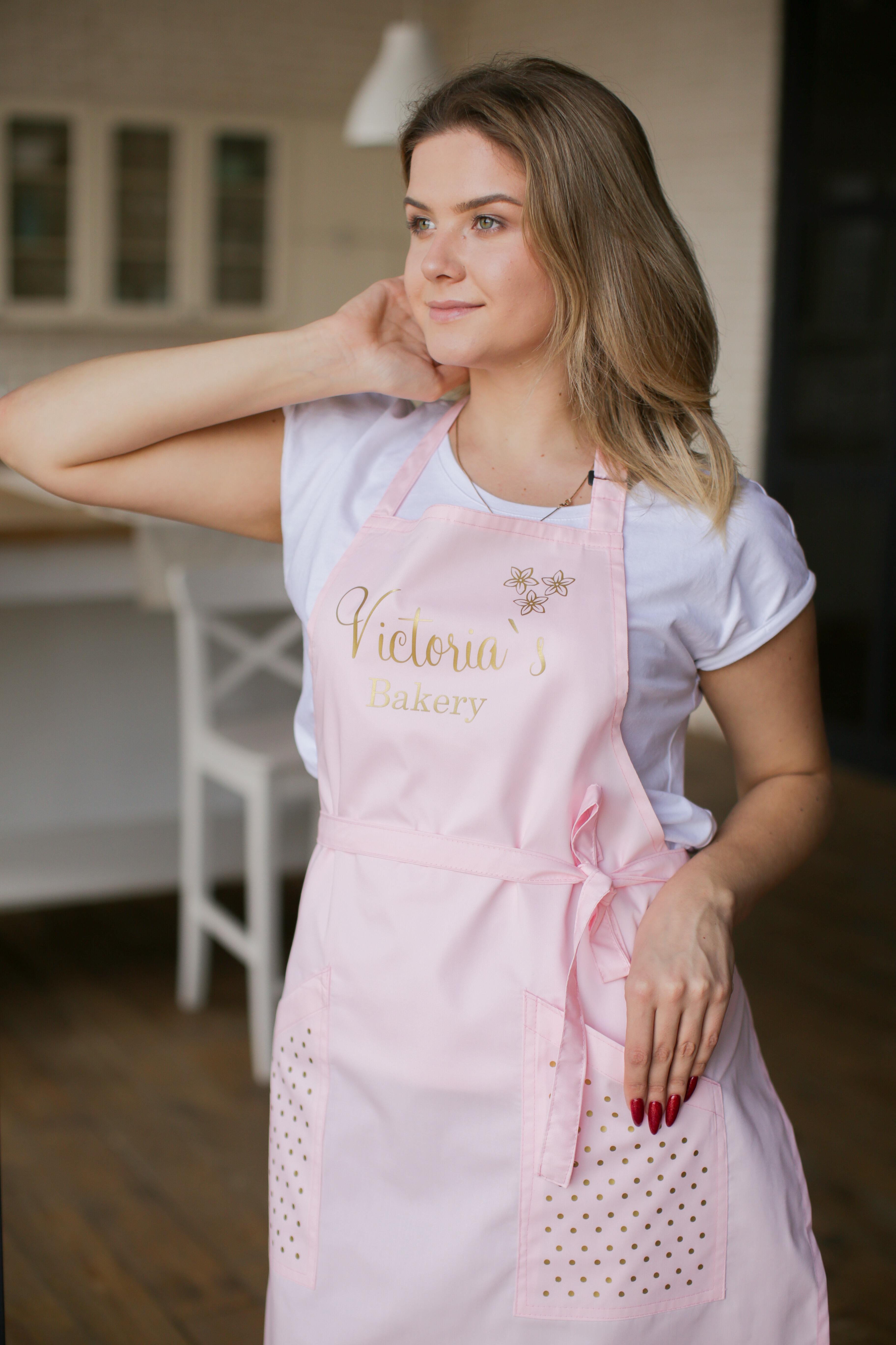 Bib Apron with Side Pockets Pink with name