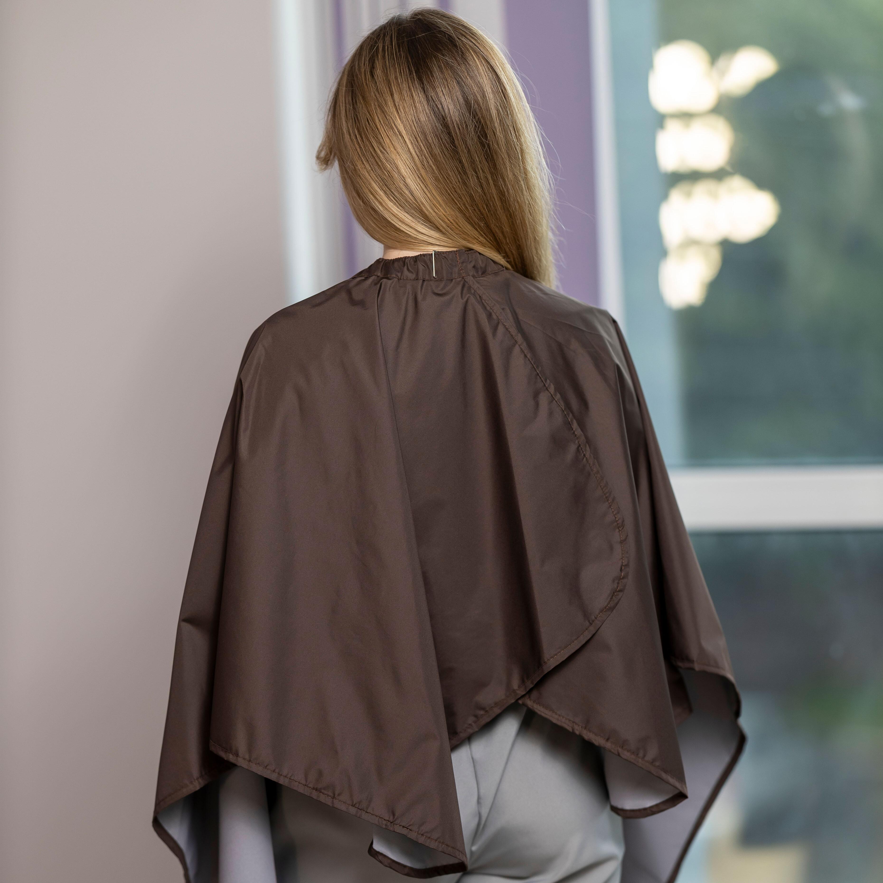 Hairdressing gown chocolate back