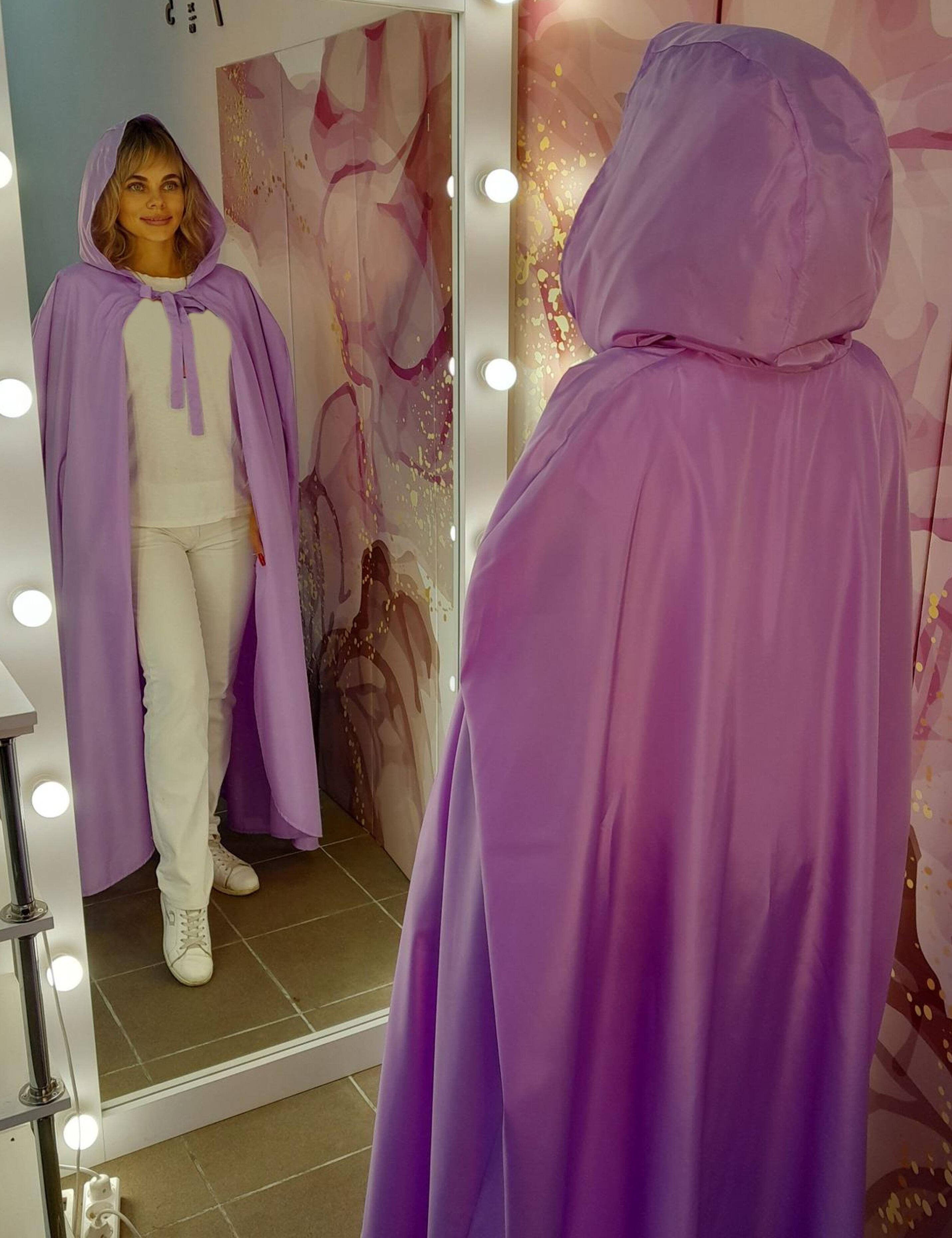 Custom Hooded Hairdressing Show Gown Lilac