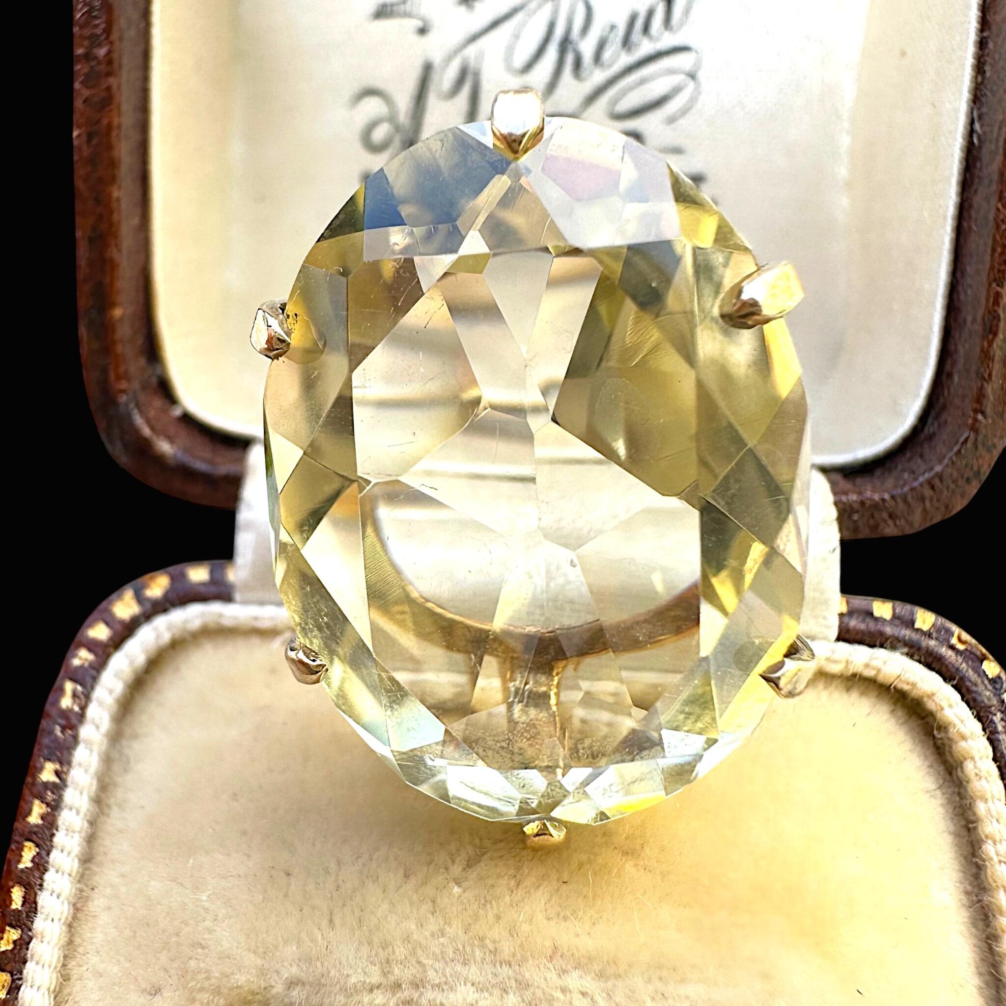 Vintage 9K Gold Oval Citrine Statement Ring, London 1985 Hallmarked Cocktail Ring displayed in antique box