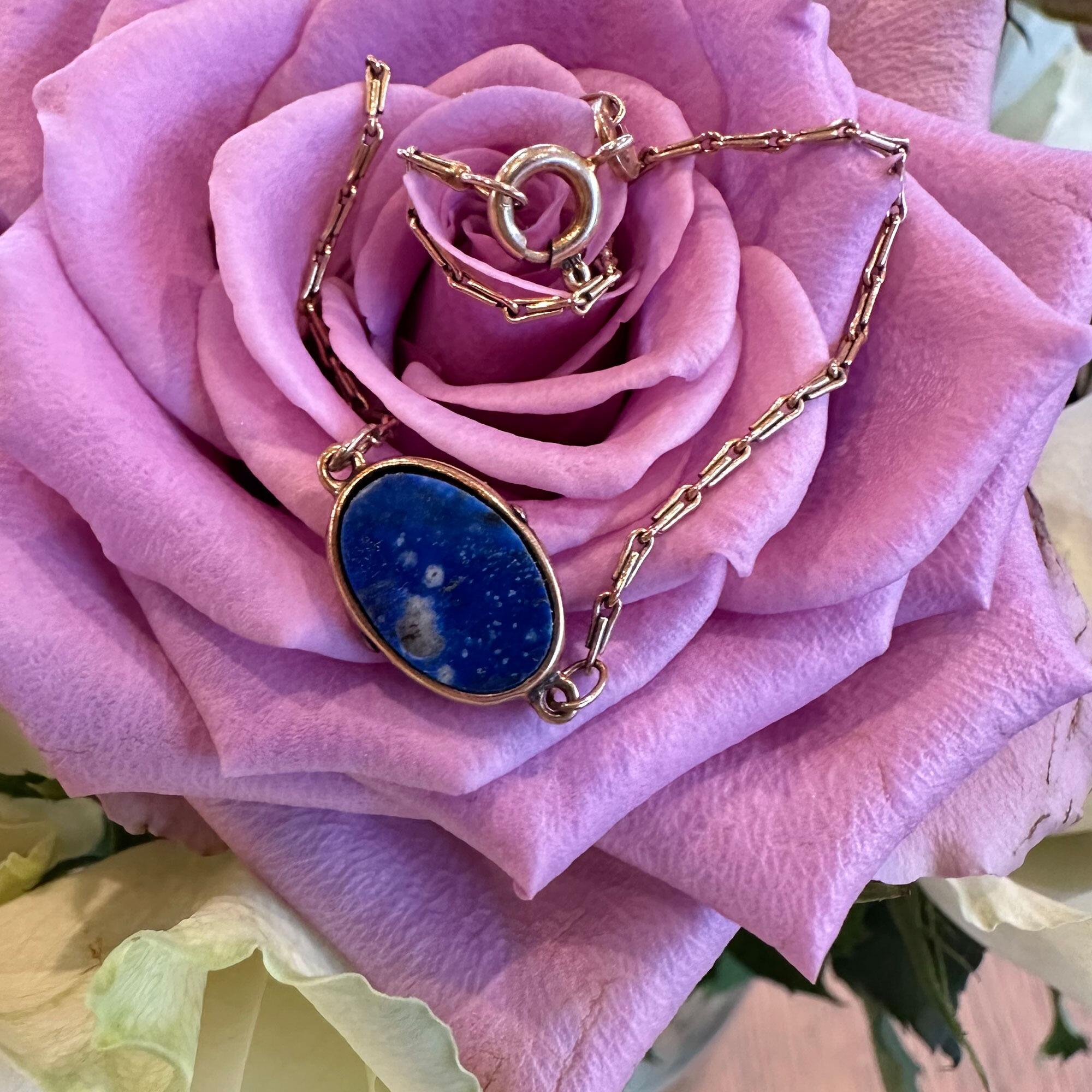 Vintage 9ct gold lapis lazuli pendant necklace on pink rose