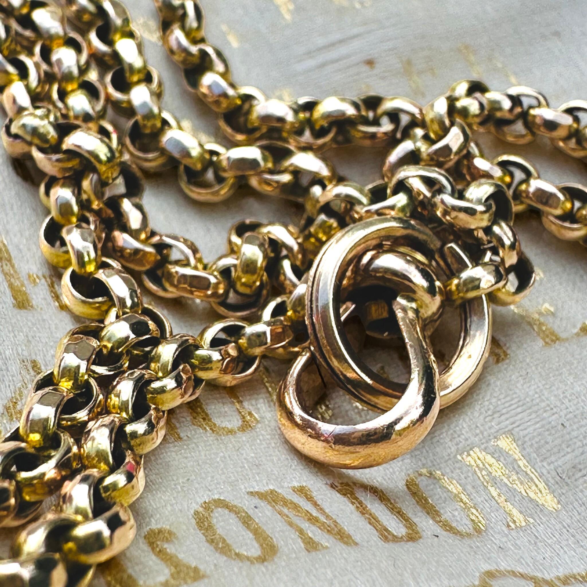 close up of Antique Victorian 9ct Rose Gold Belcher Chain With Dog Clip & Split Ring clasp