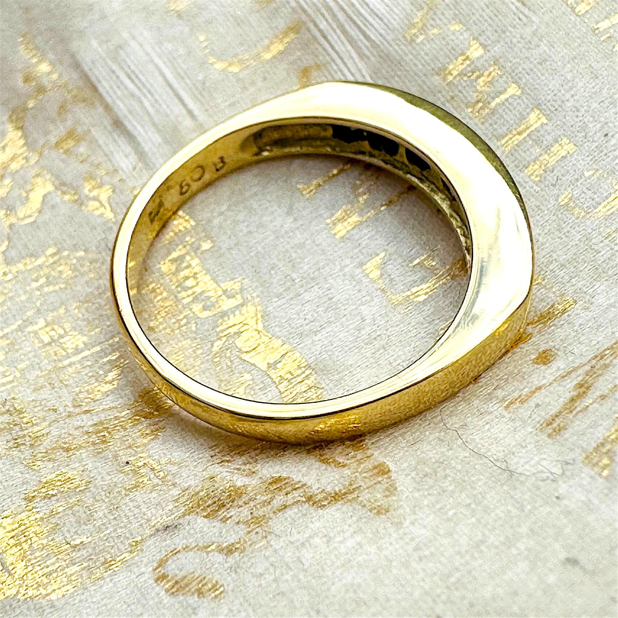 top side view of 18k Yellow Gold Princess Cut Diamond Half Eternity Ring