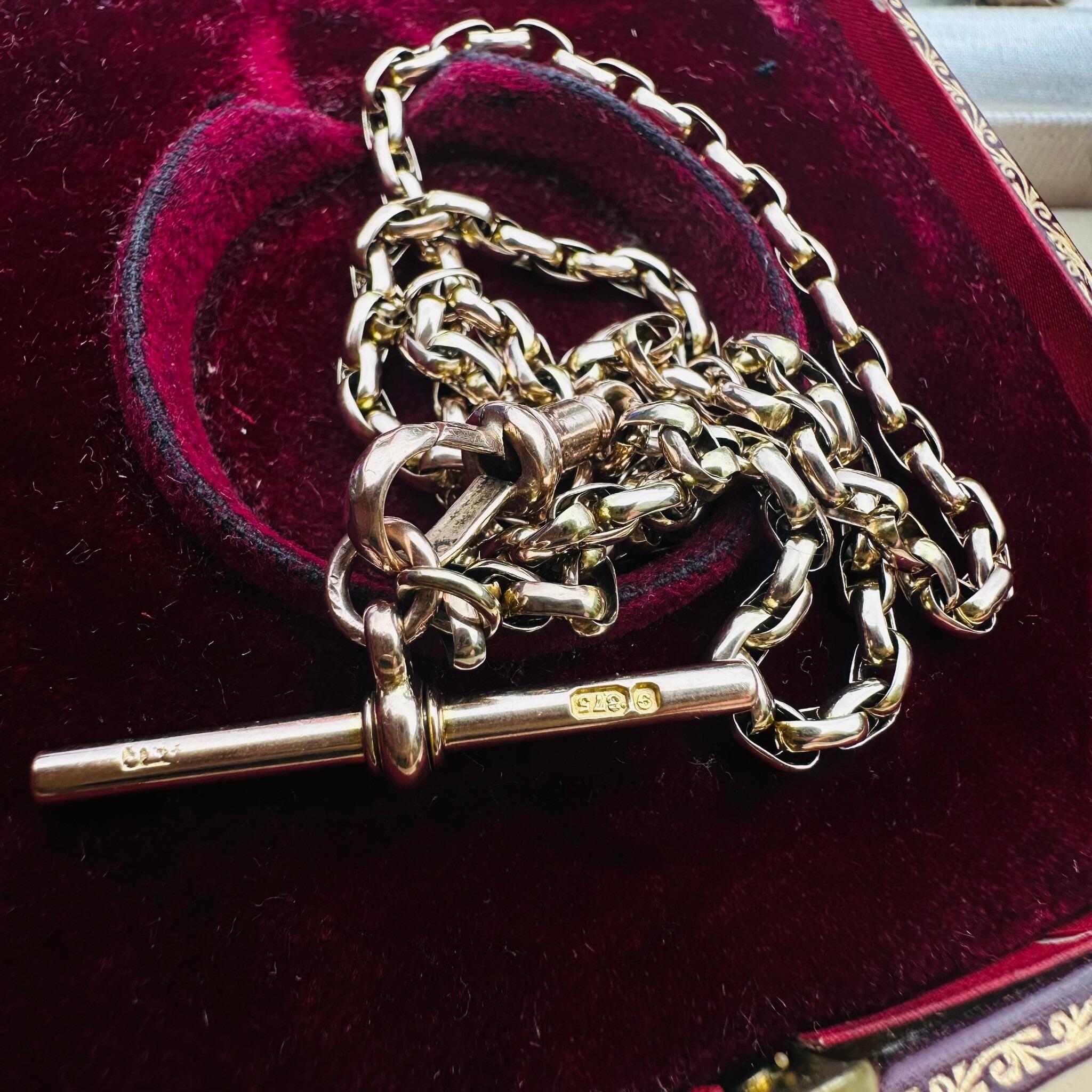 Antique Victorian 9k Gold Bike Link Chain & Dog Clip Clasp displayed on red velvet antique box