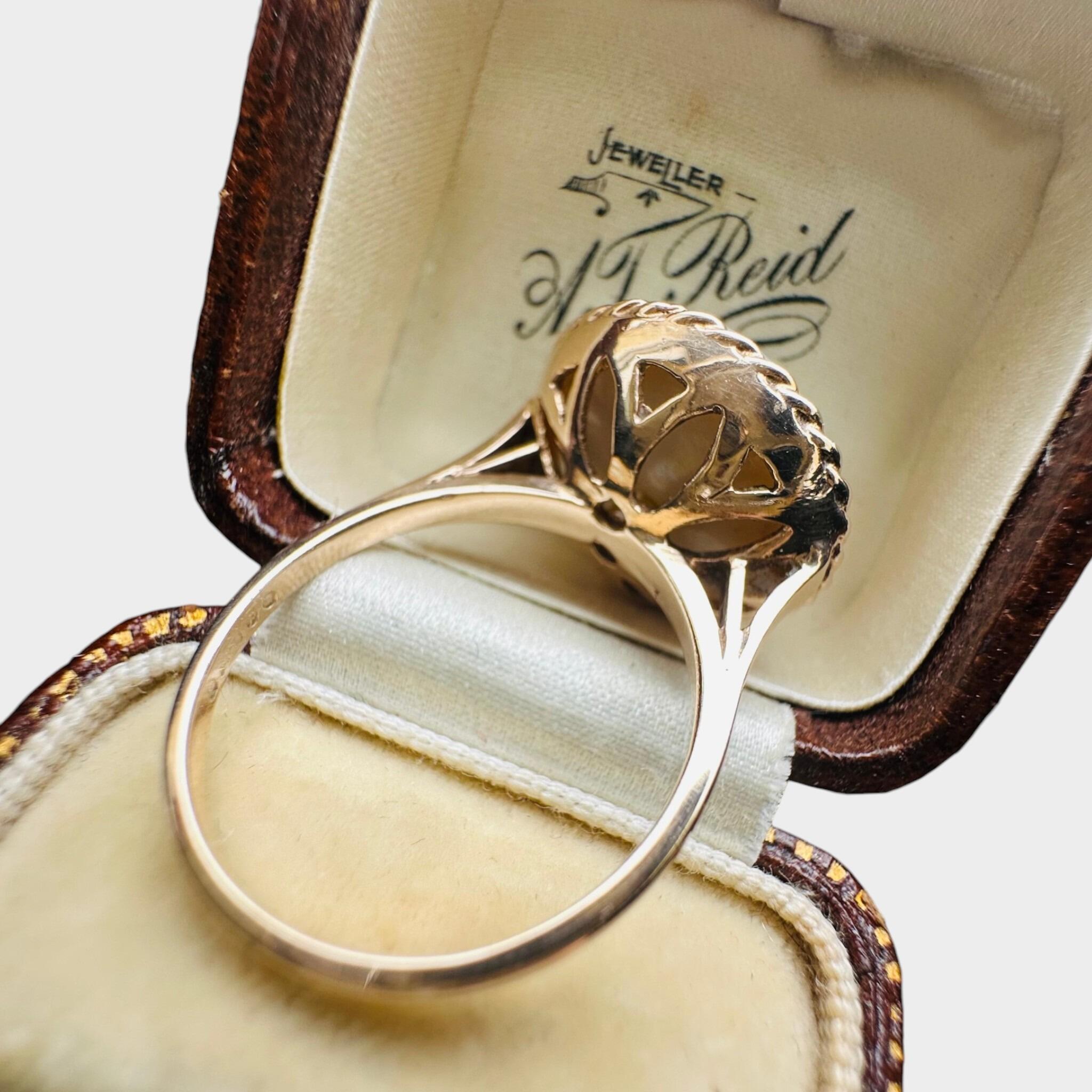 side profile of Vintage 9k Gold Mabe Pearl Cocktail Ring