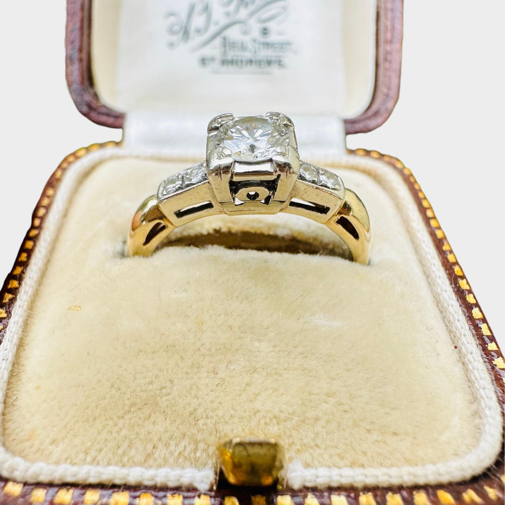 18ct Gold & Platinum Diamond Solitaire 0.55ct Ring displayed in antique box