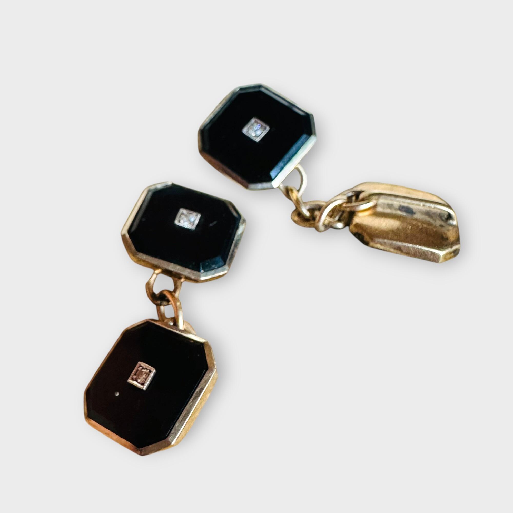 Art Deco 15ct Gold Black Onyx & Diamond Chain-Link Cufflinks, side view grey background.