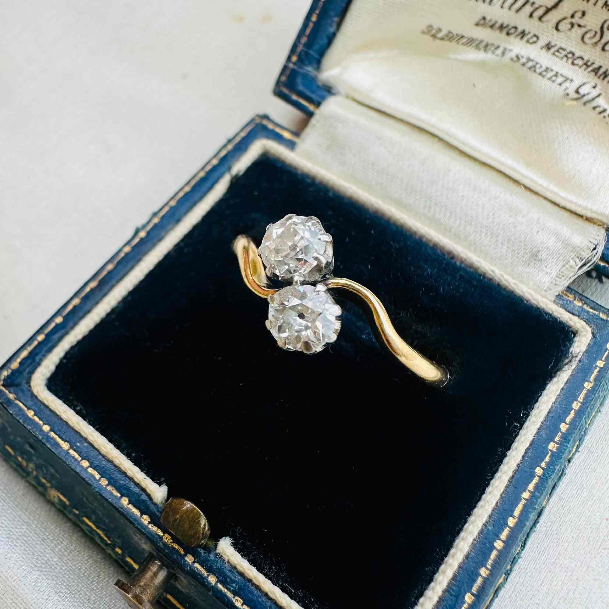 18ct Gold & Diamond Toi et Moi Ring displayed in antique box