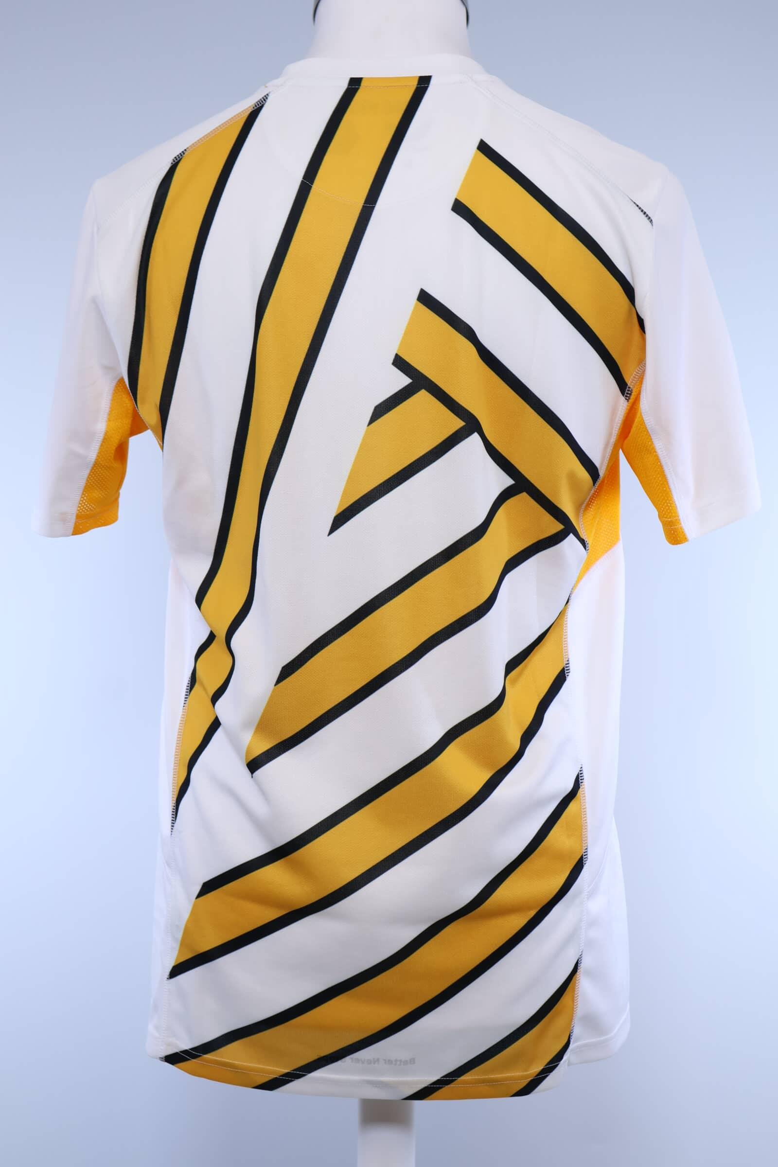 Wolverhampton Wanderes F.C 2021/22 Prematch Shirt - M Authenic Original Football Shirt