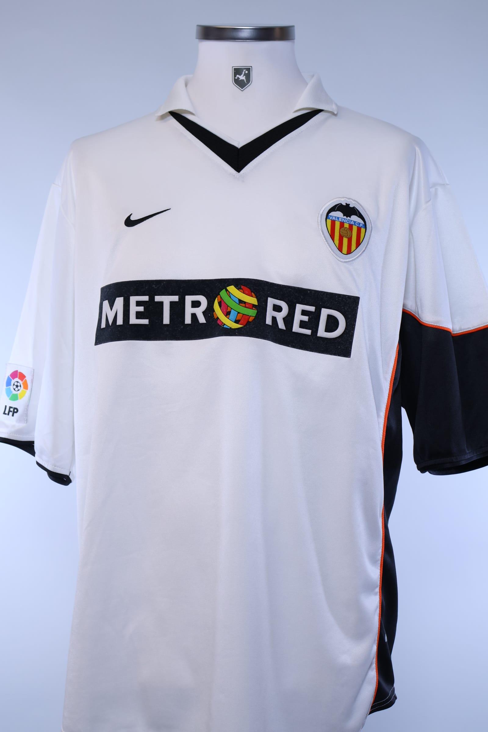 Valencia Cf 2001/02 Home Shirt - XLAuthentic Original Football Shirt