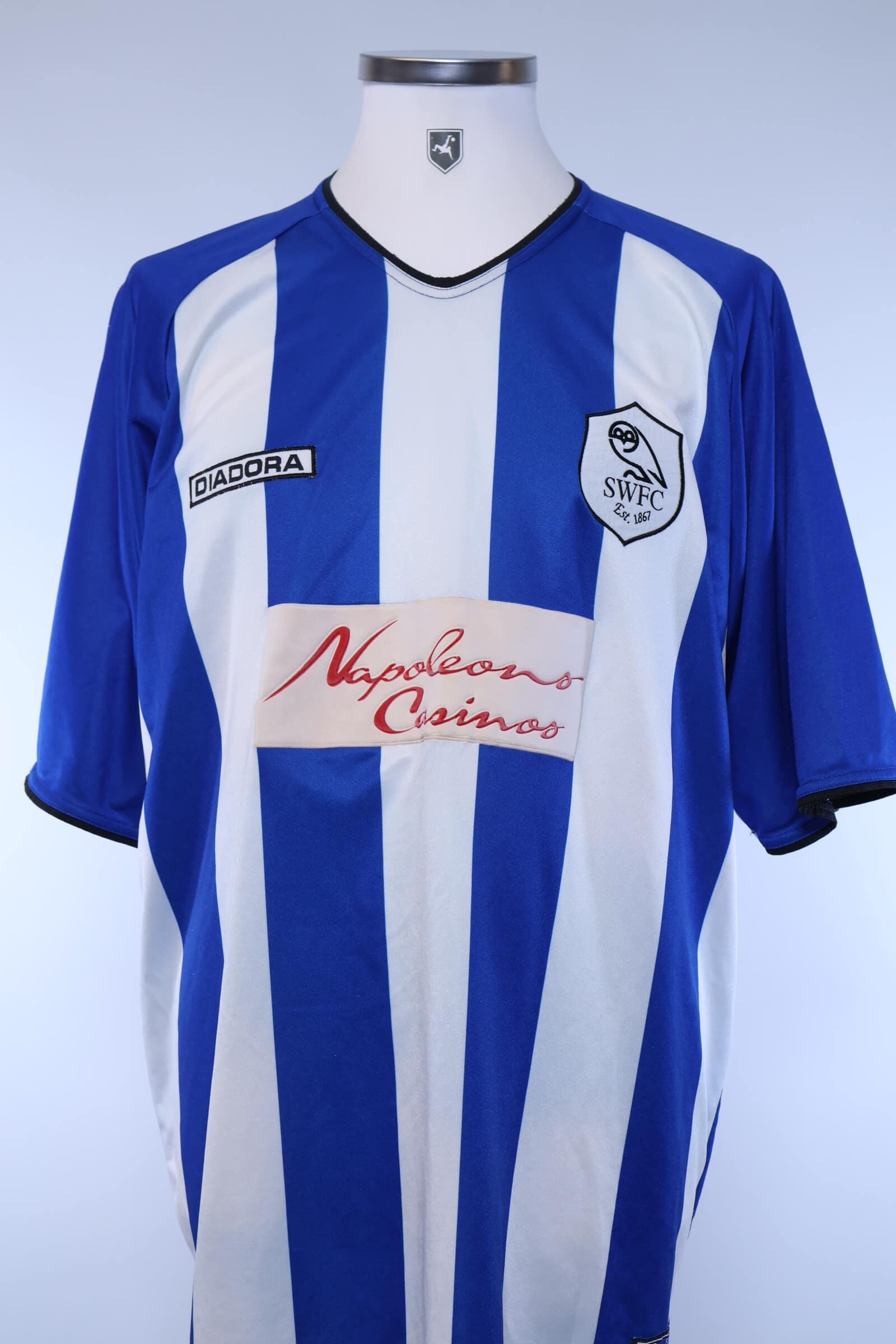 Sheffield Wednesday 2003/05 Home Shirt - XLAuthentic Original Football Shirt