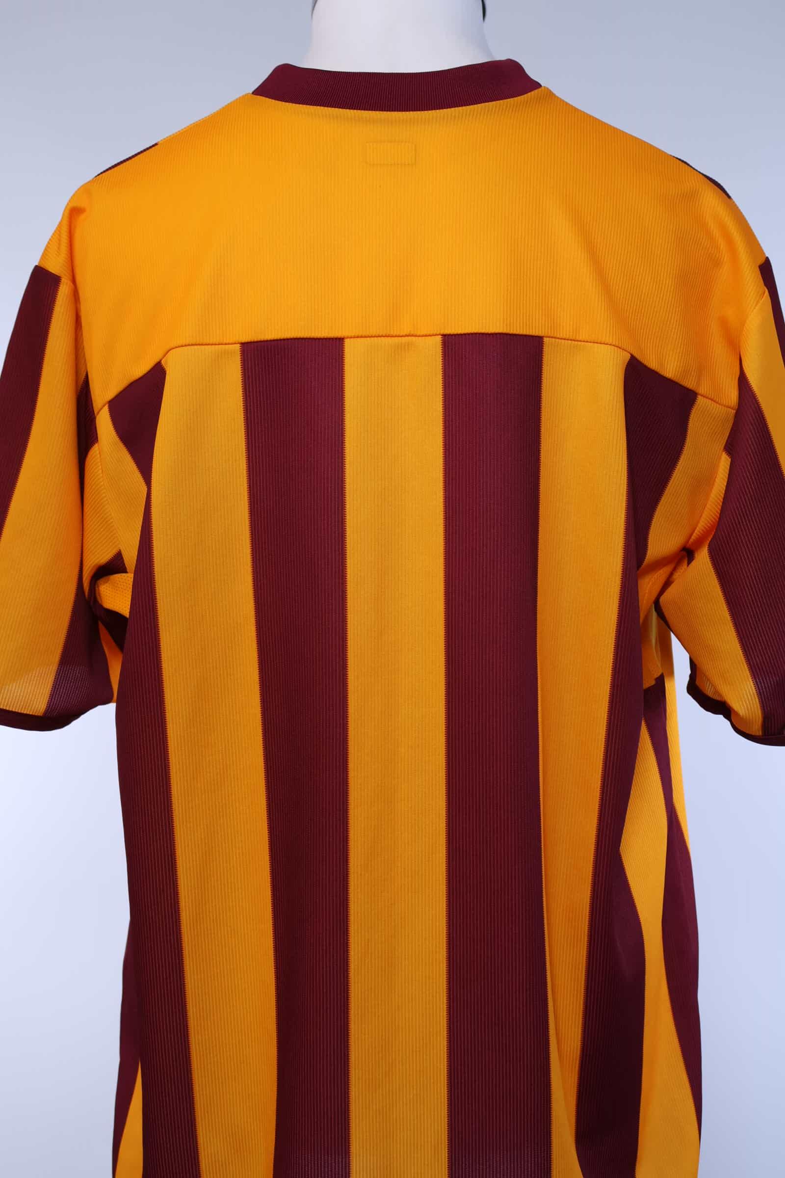 Bradford City 2004/05 Home Shirt - XL Authenic Original Football Shirt