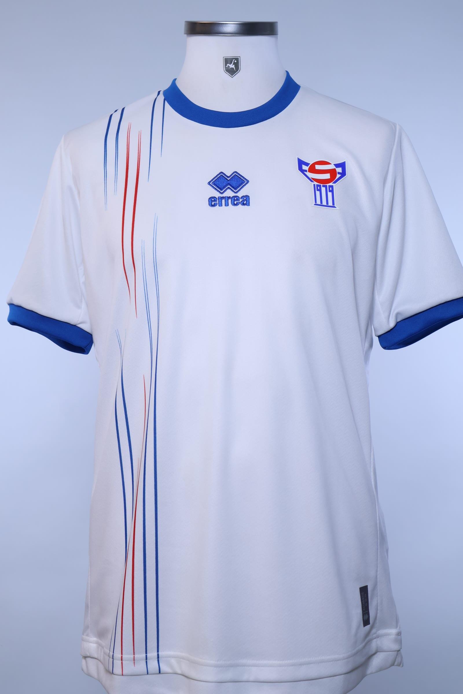 Faroe Islands 2022/23 Home Shirt - LAuthentic Original Football Shirt