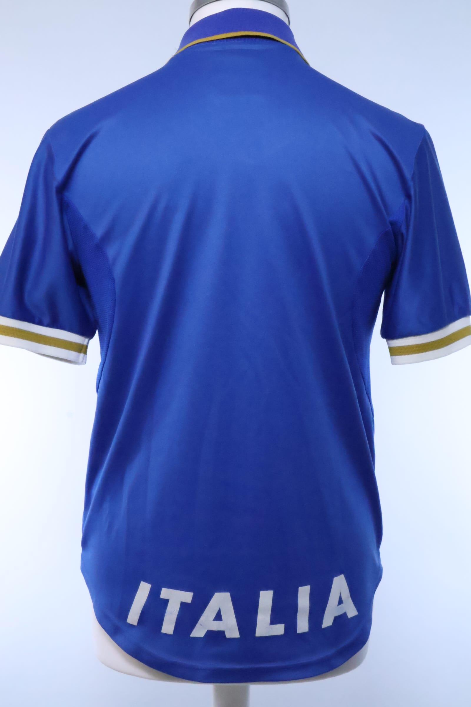 Italy 1996/97 Home Shirt - S Authenic Original Football Shirt