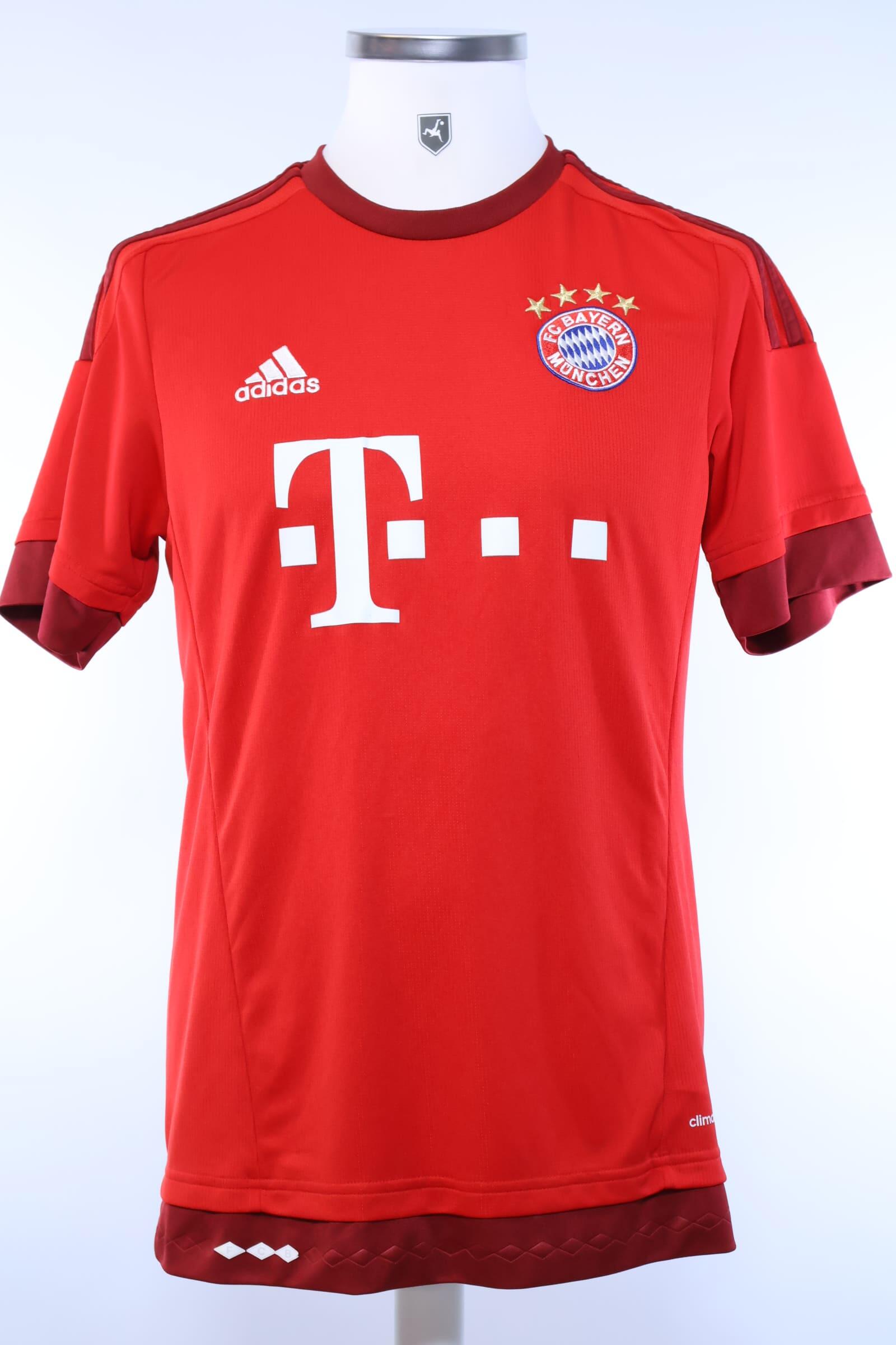 Bayern Munich 2015/16 Home Shirt - M- FRONT
