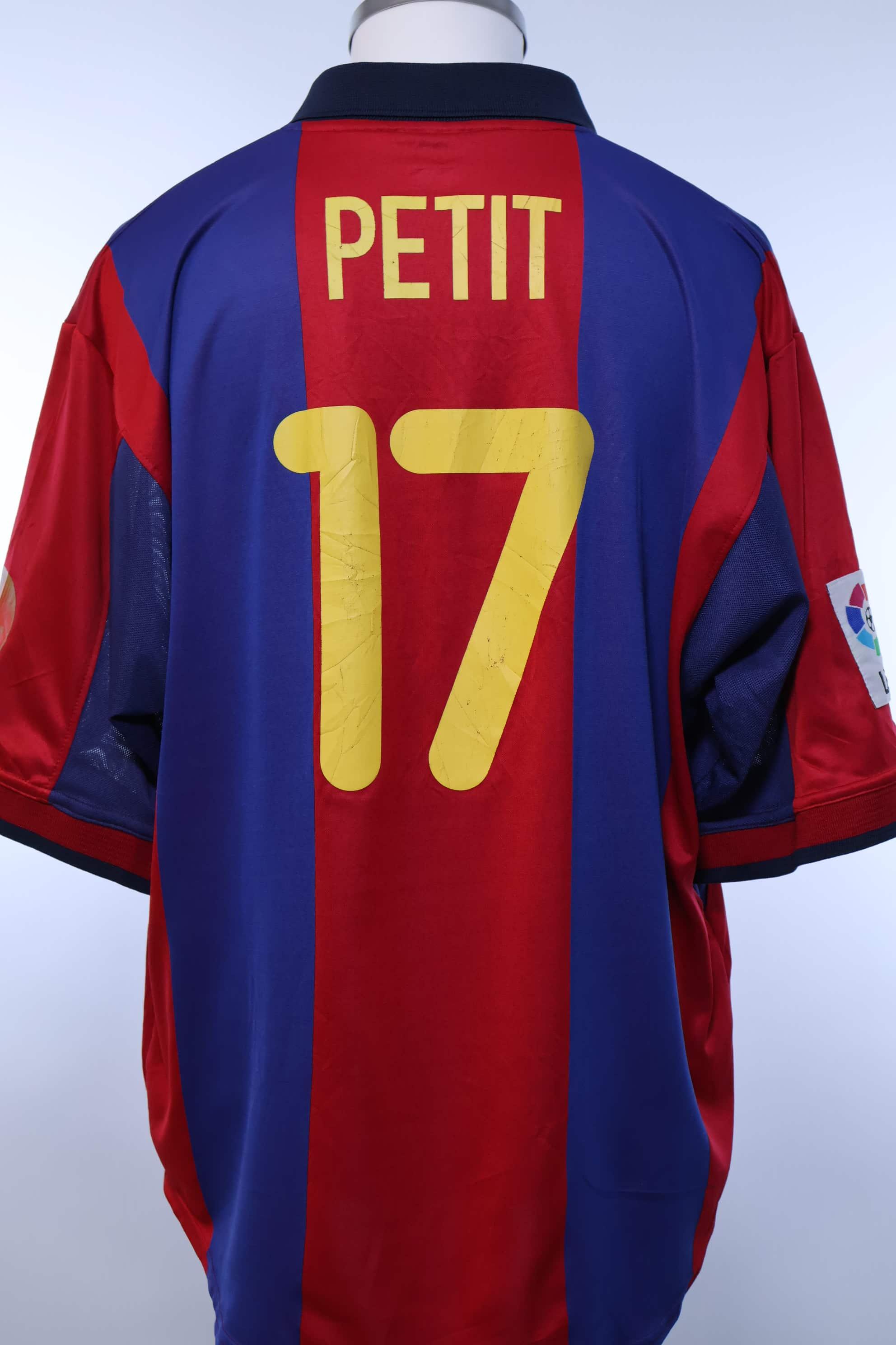 Barcelona 2000/02 Petit #17 Home Shirt - XL- FRONT