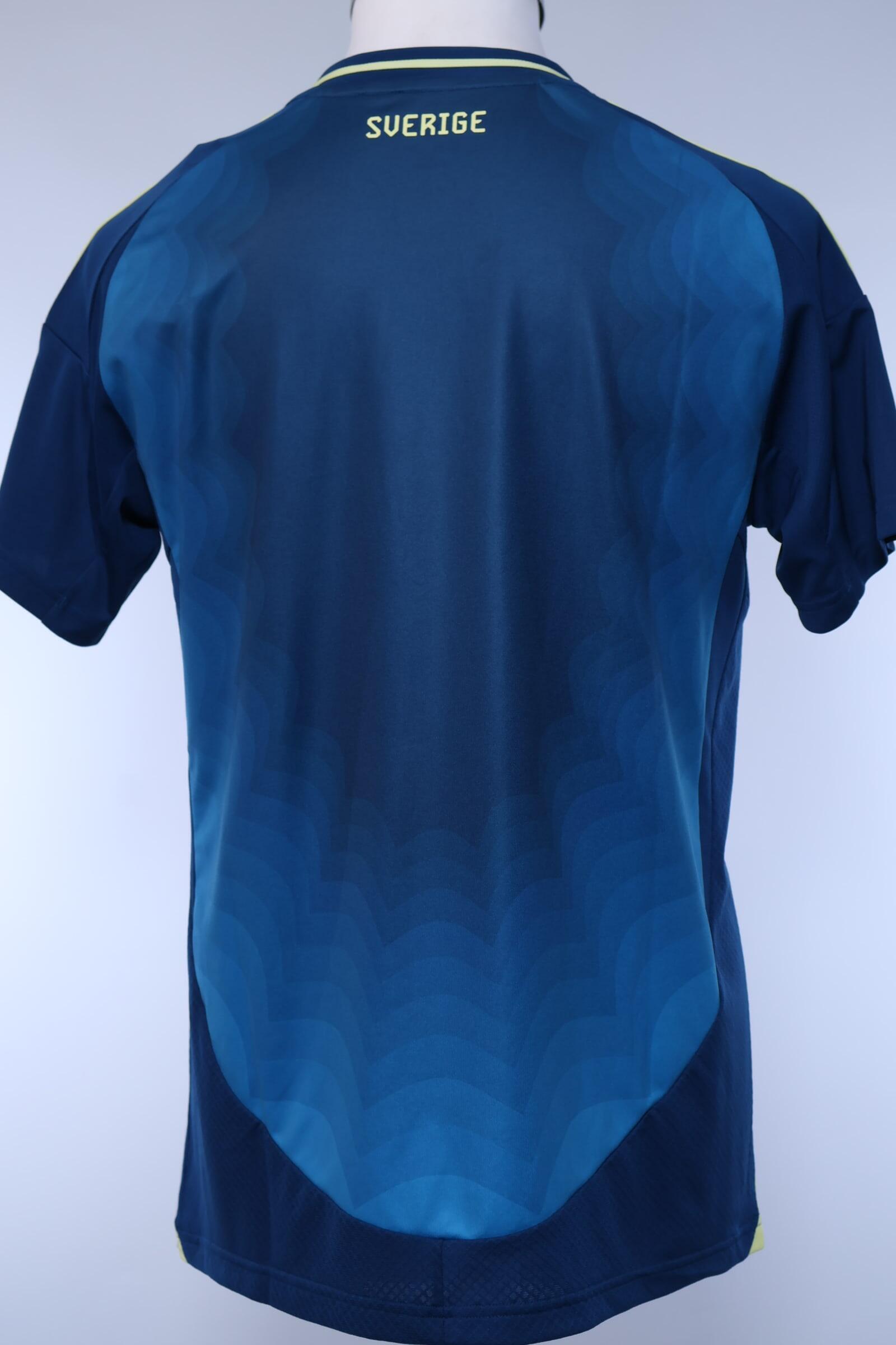Sweden 2025/26 Away Shirt - L (Womens) Authenic Original Football Shirt