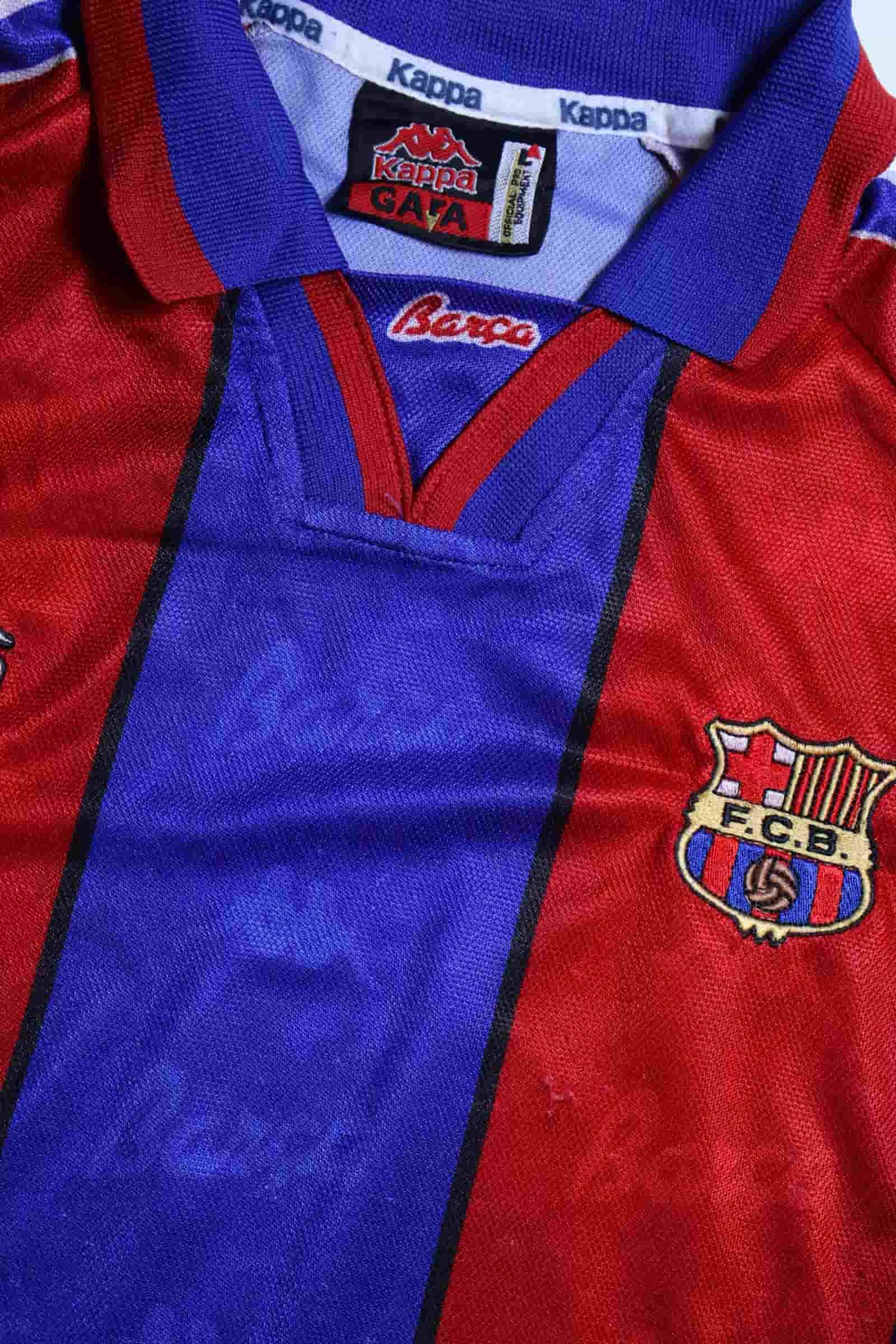Barcelona 1995/97 Home Shirt - L