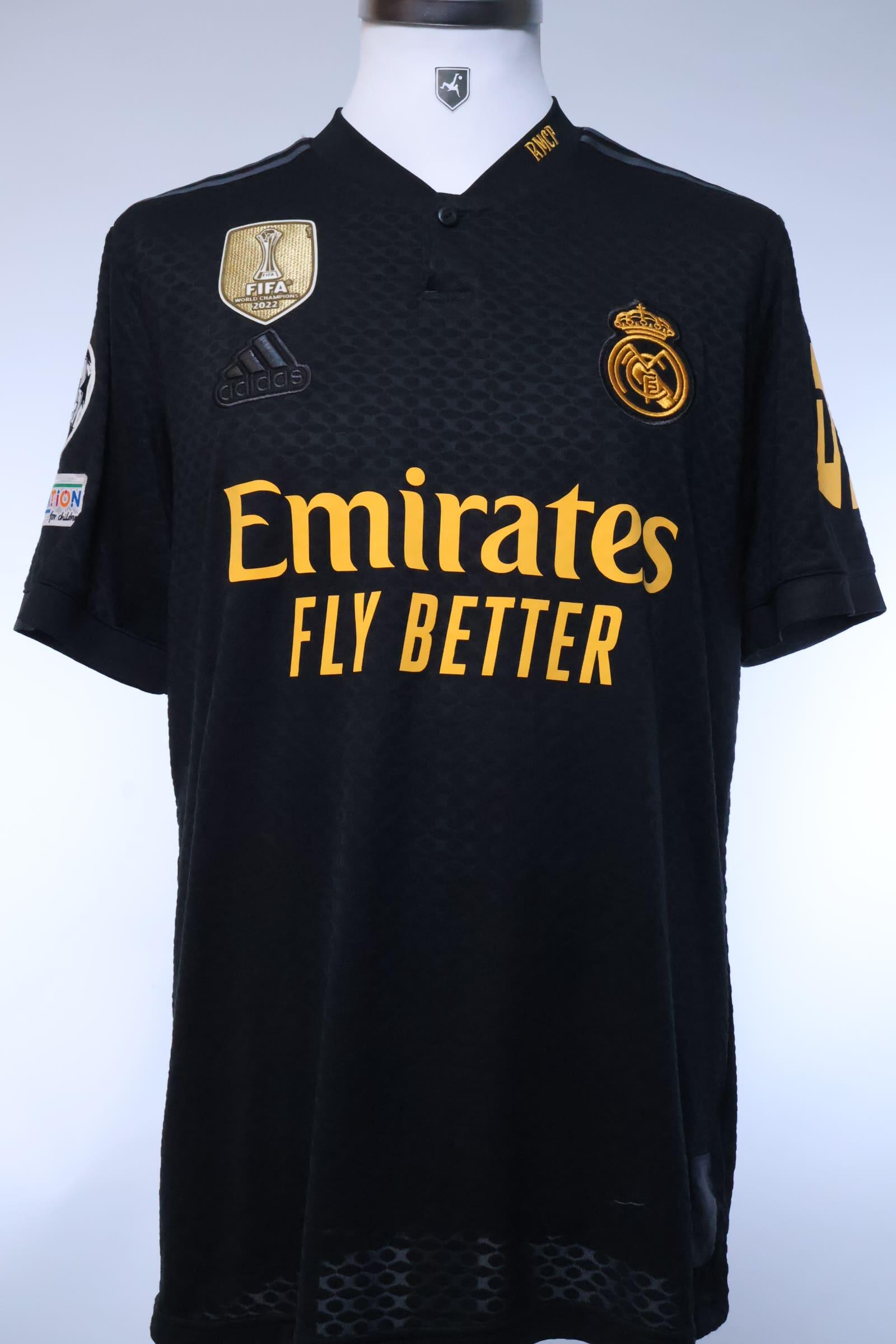 Real Madrid Kroos #8 2023/24 Third Shirt - L- BACK