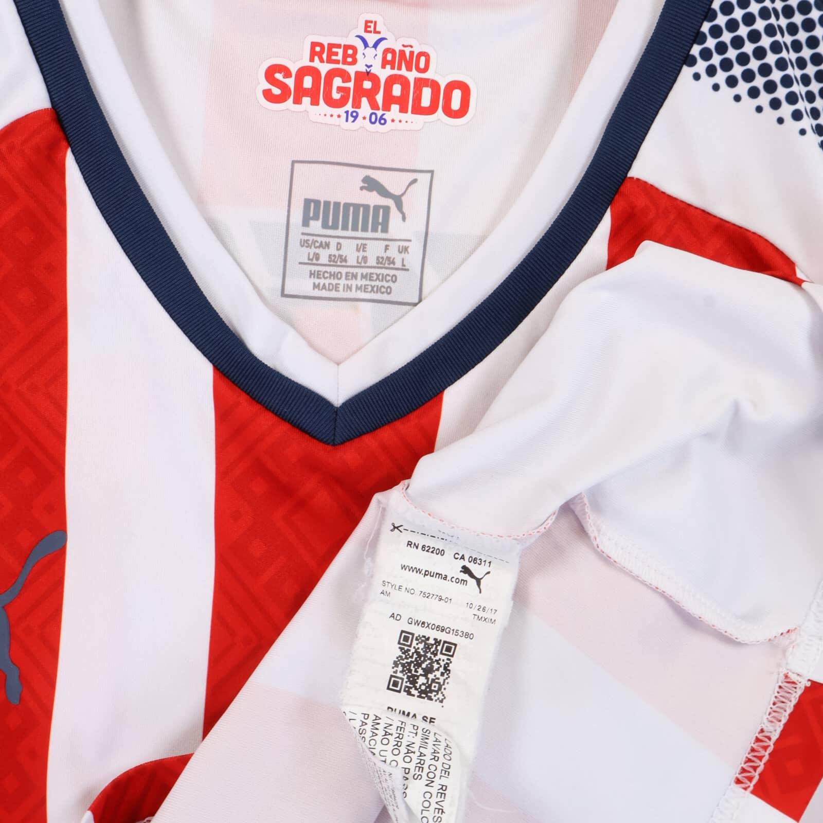 Club Deportivo Guadalajara C.Salcido #3 2017/18 Home Shirt - L