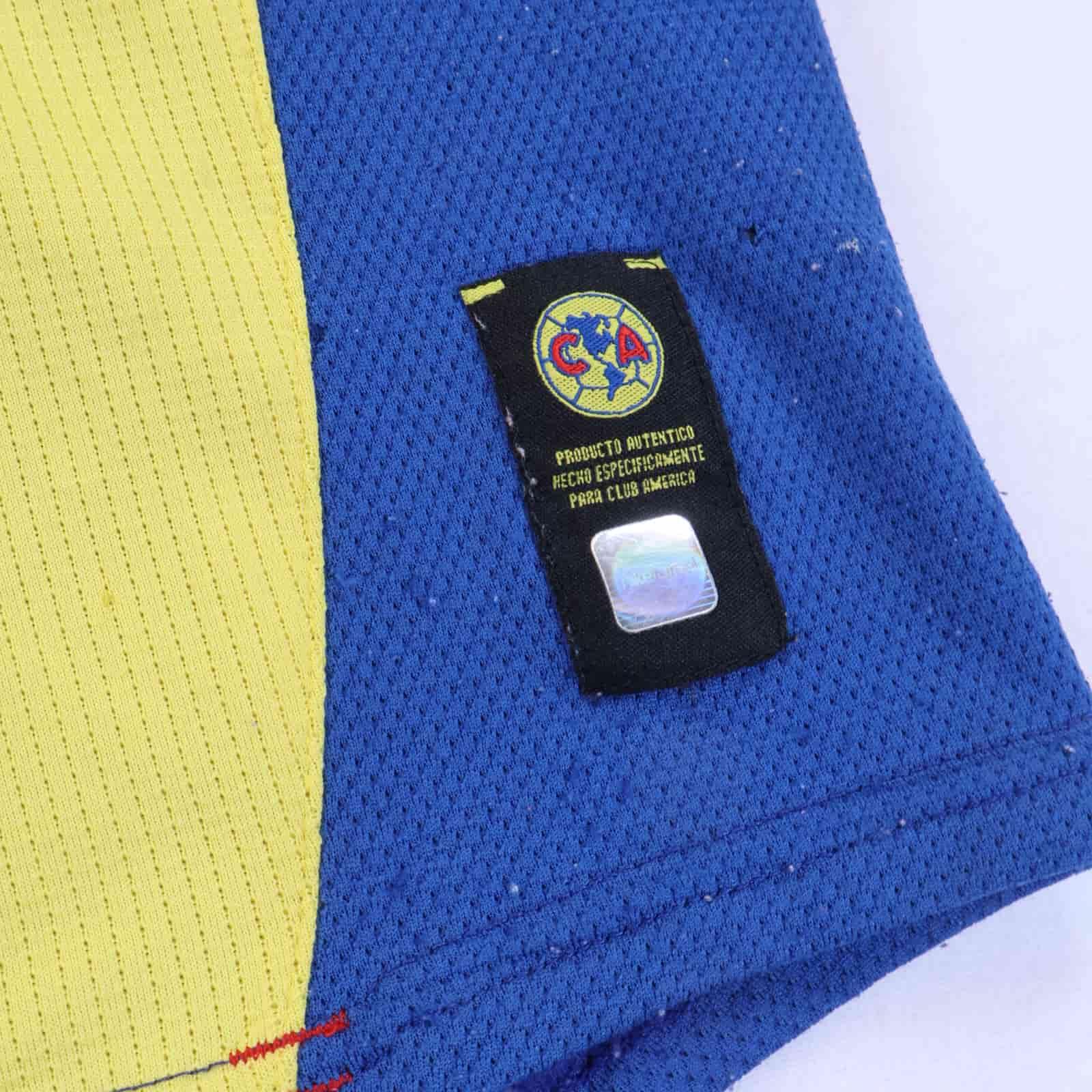 Club América C. Blanco #10 2004/05 Home Shirt - M