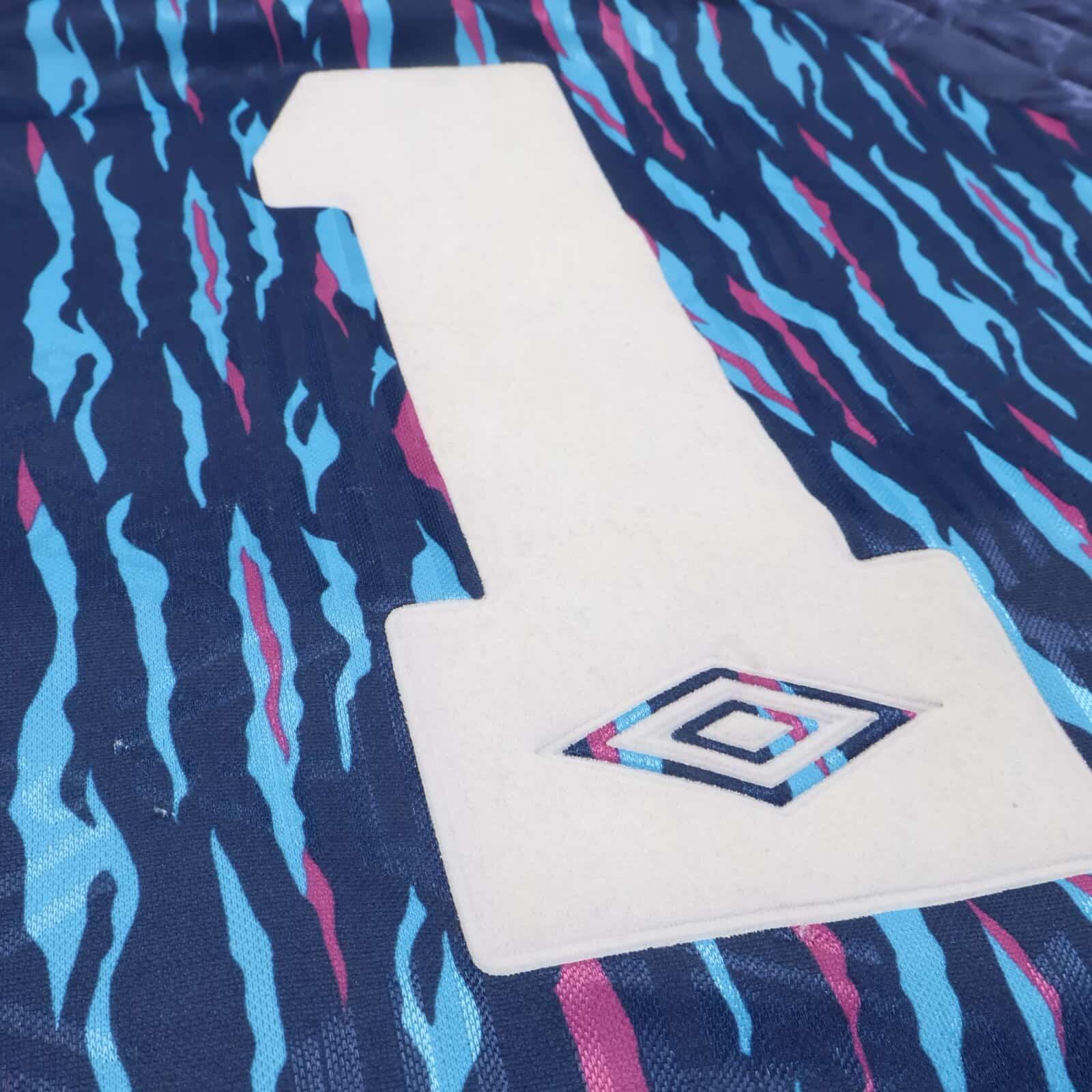 Tottenham Hotspur #1 1991/93 Goalkeeper Shirt - S
