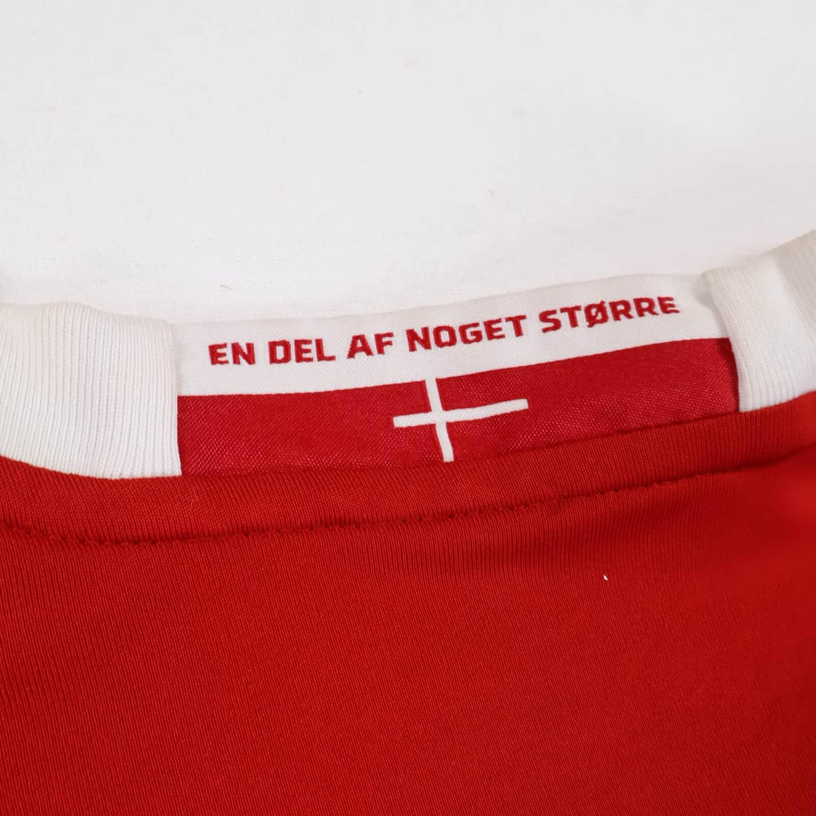 Denmark 2016/17 Home Shirt - XL- TAGS