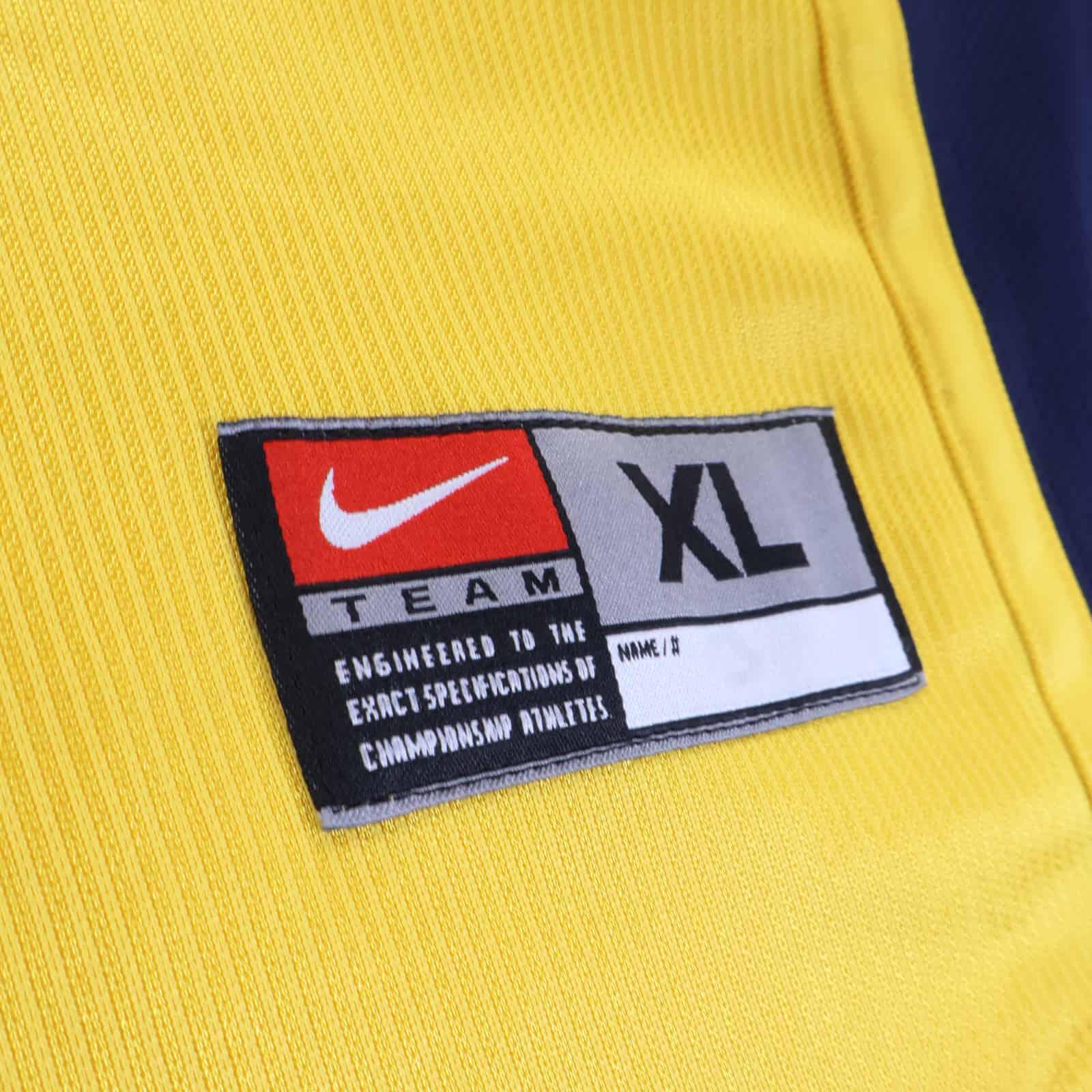 Arsenal Bergkamp #10 1999/01 Away Shirt - XL
