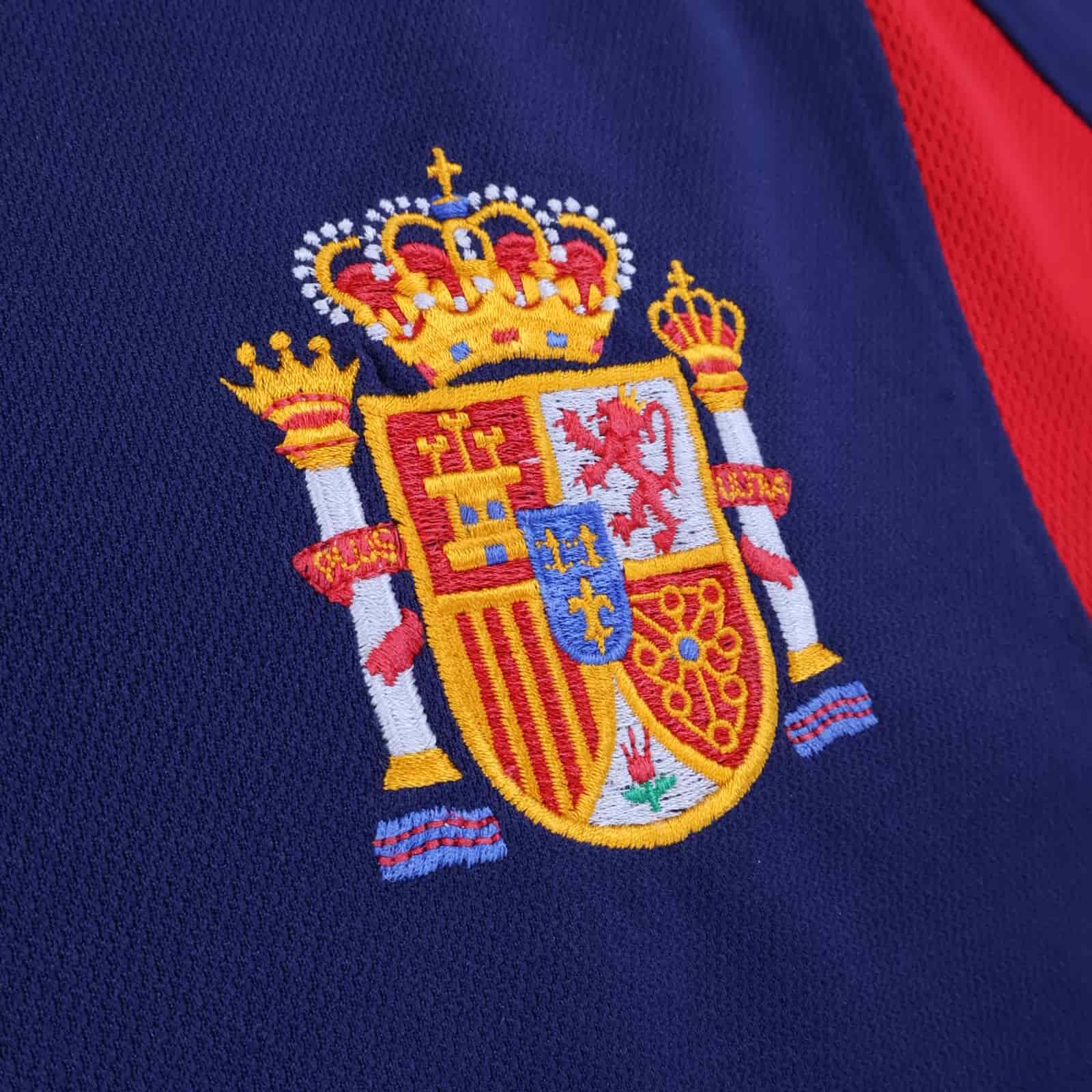 Spain 2000/02 Away Shirt - M