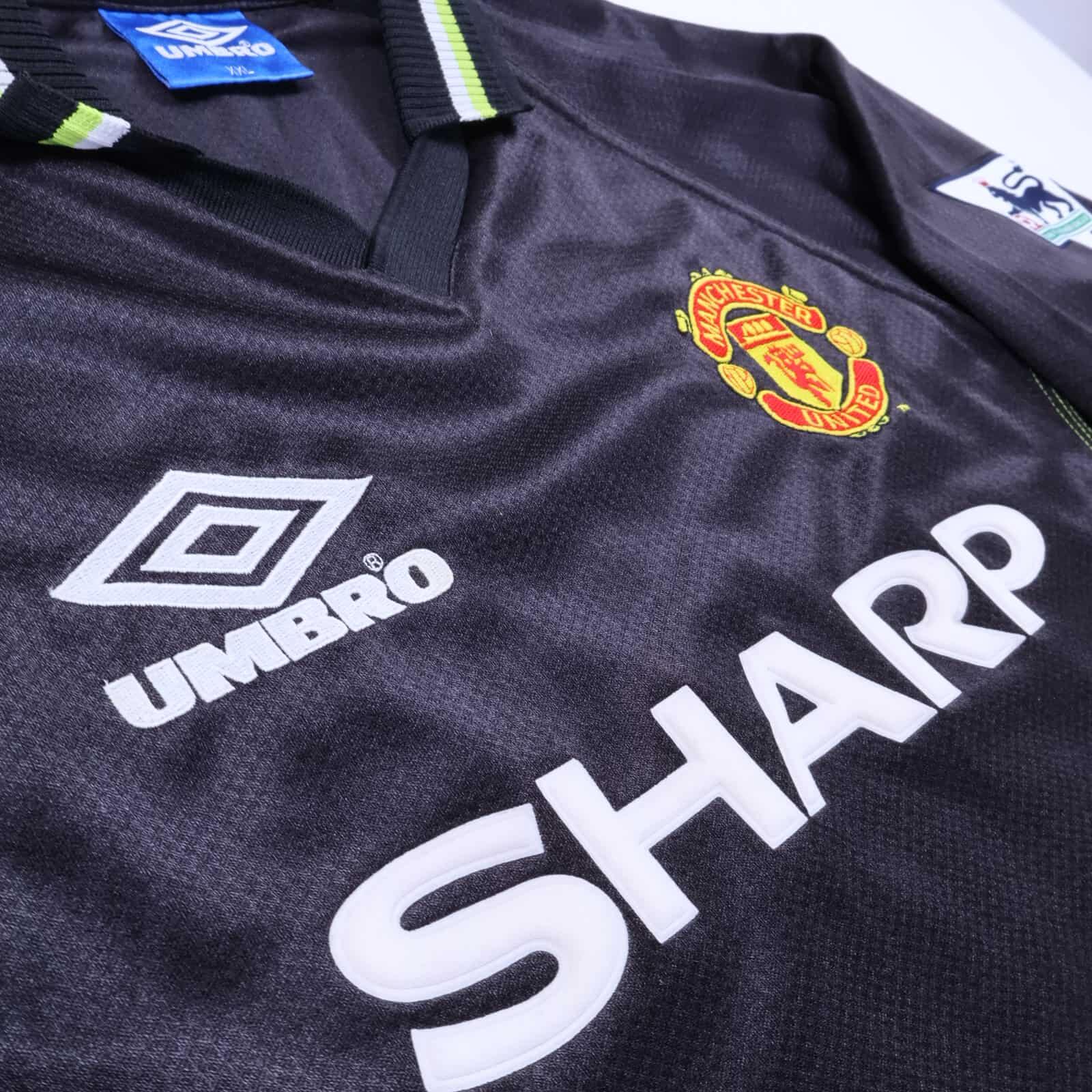 Manchester United Sheringham #10 1998/99 Third Shirt - XXL