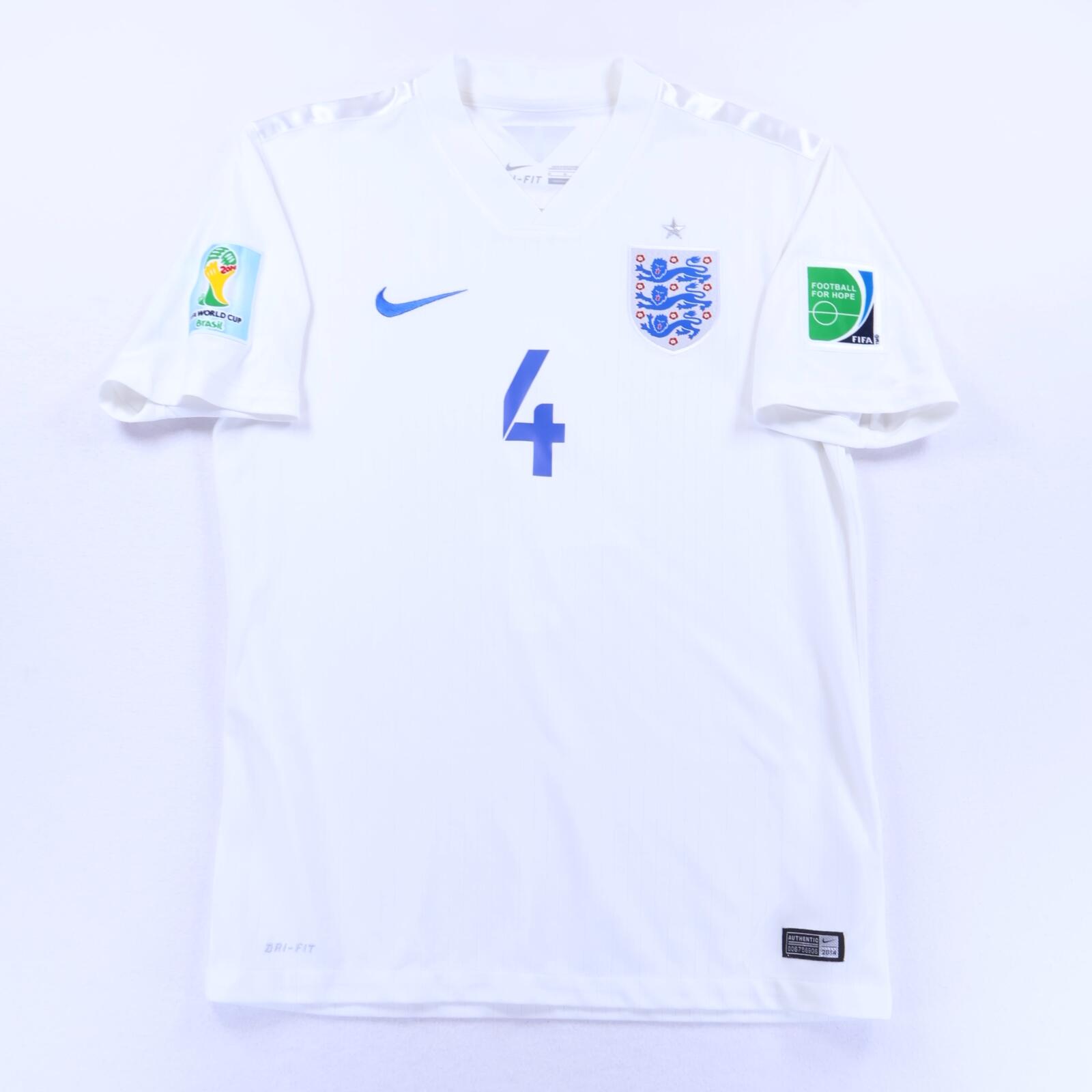 England Gerrard #4 2014/15 Home Shirt - M- FRONT