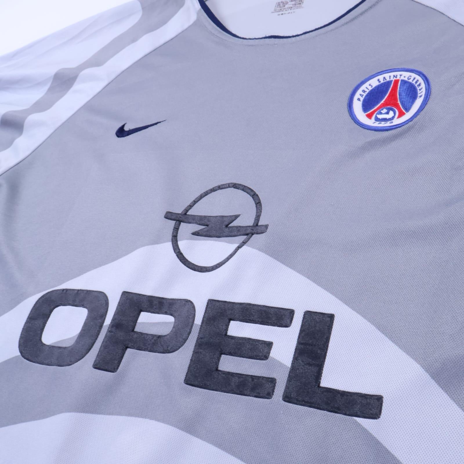 Paris Saint-Germain F.C Ronaldinho #21 2001/02 Away Shirt - XL
