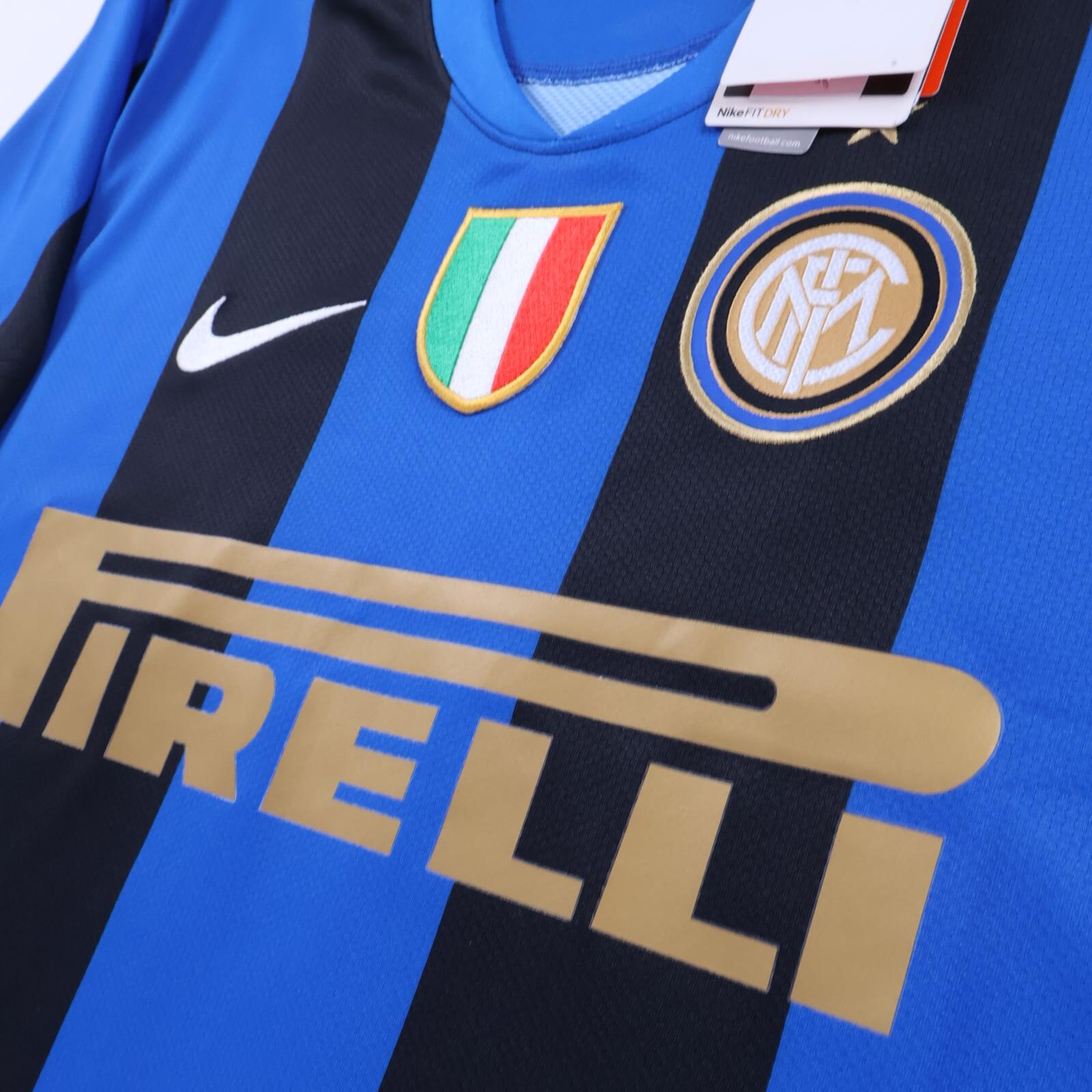 Inter Milan Ibrahimović #8 2008/09 Home Shirt - XL