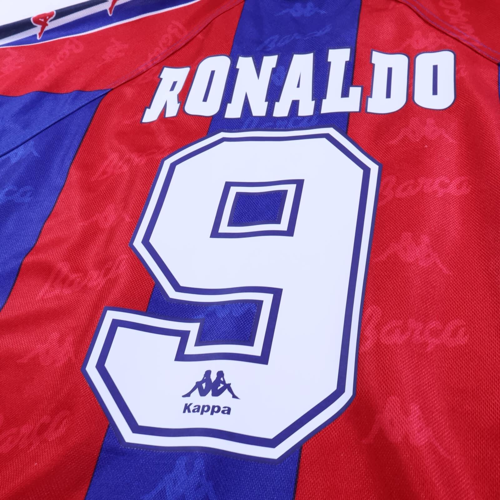 Barcelona Ronaldo #9 1995/97 Home Shirt - M