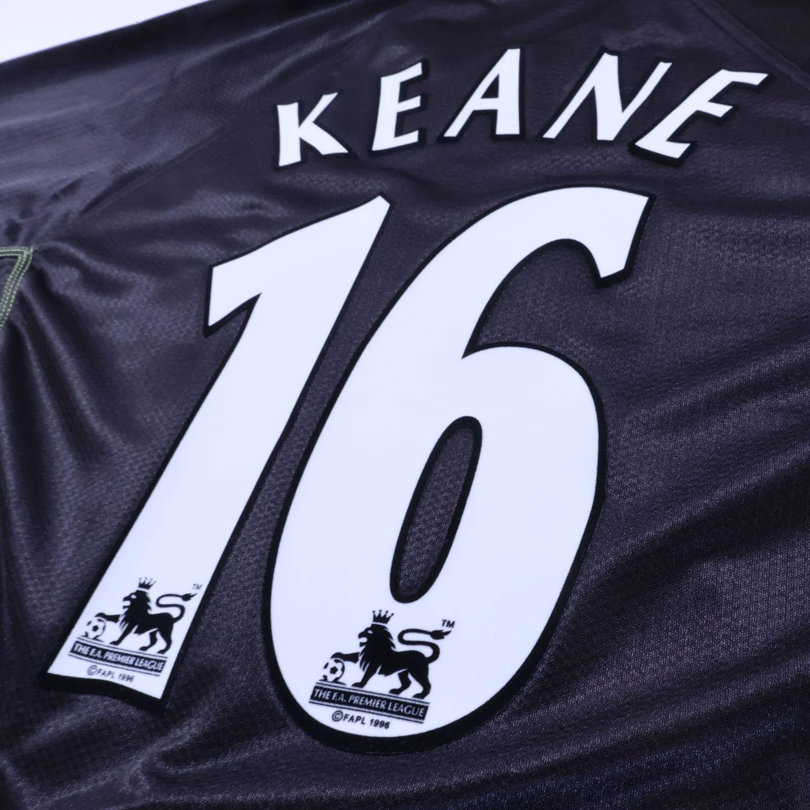 Manchester United Keane #16 1998/99 Third Shirt - 2XL