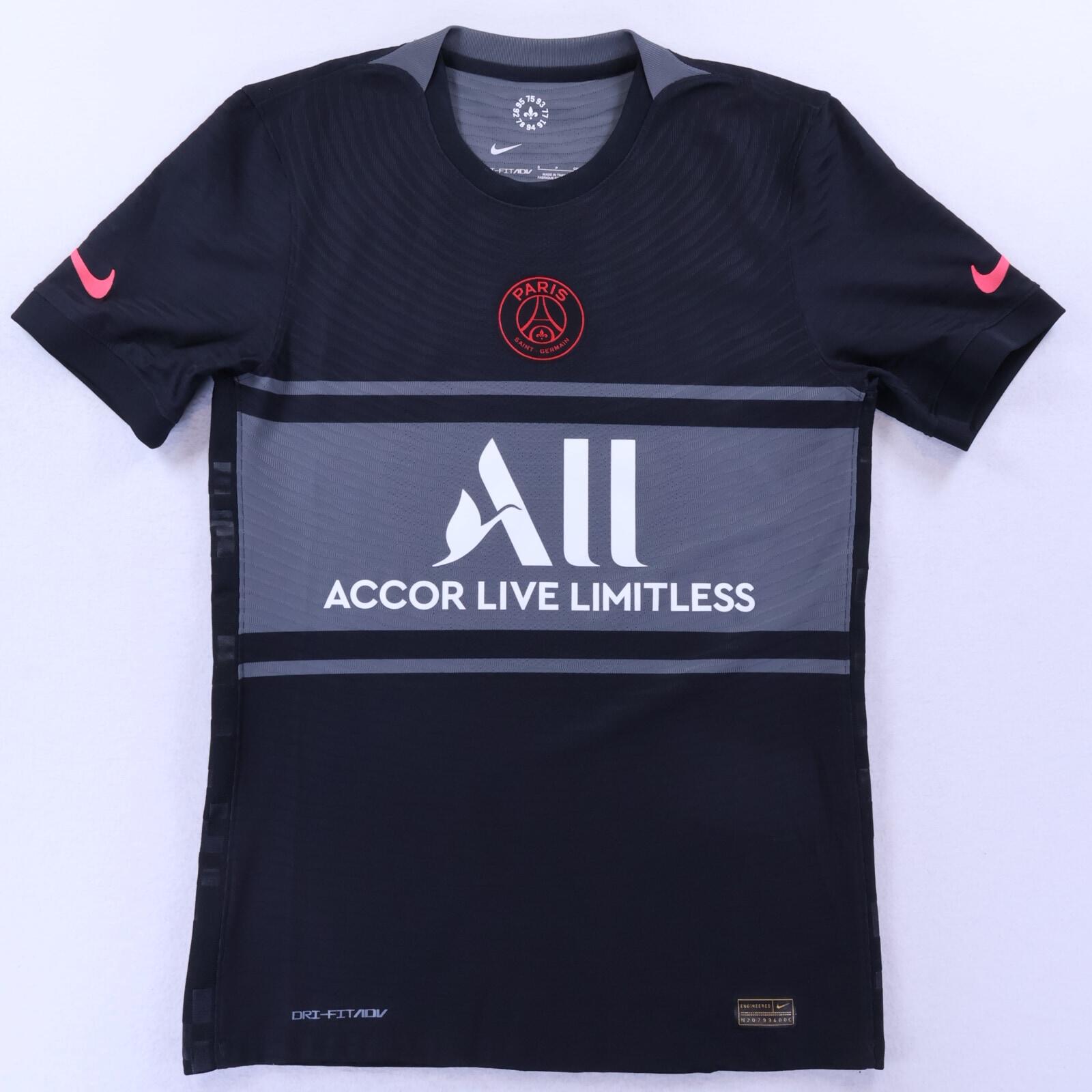 Bayern Munich 2021/22 Away Shirt - XL