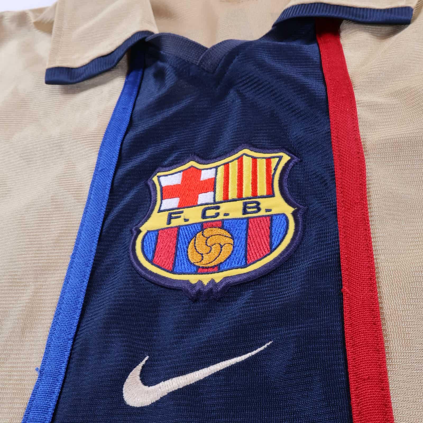 Barcelona Rivaldo #10 2002/03 Away Shirt - XL
