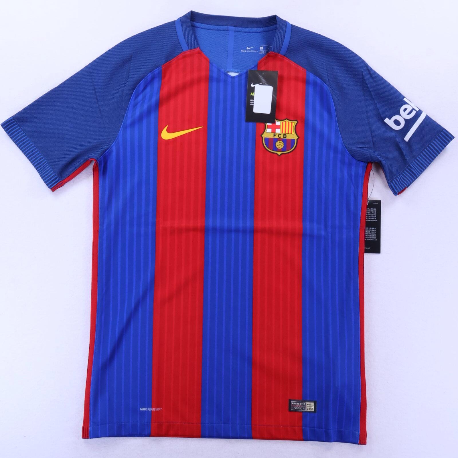 *NWT* Barcelona Messi #10 2016/17 Home Shirt - Player Issue - M