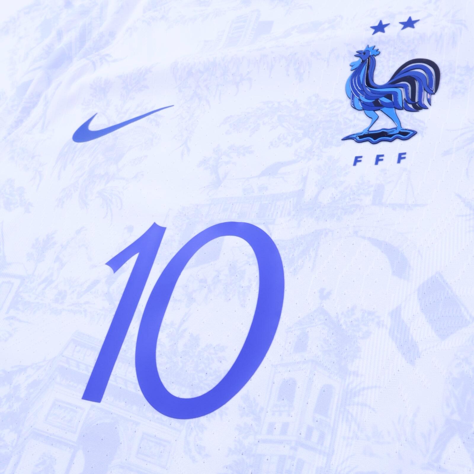 France Mbappé #10 2022/23 Away Shirt - Player Issue - S