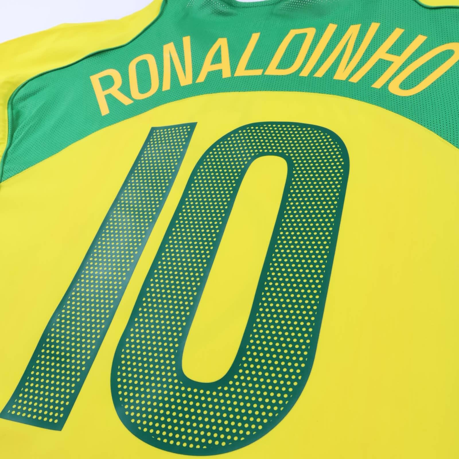 *MINT* Brazil Ronaldinho #10 2004/06 Home Shirt - 2XL