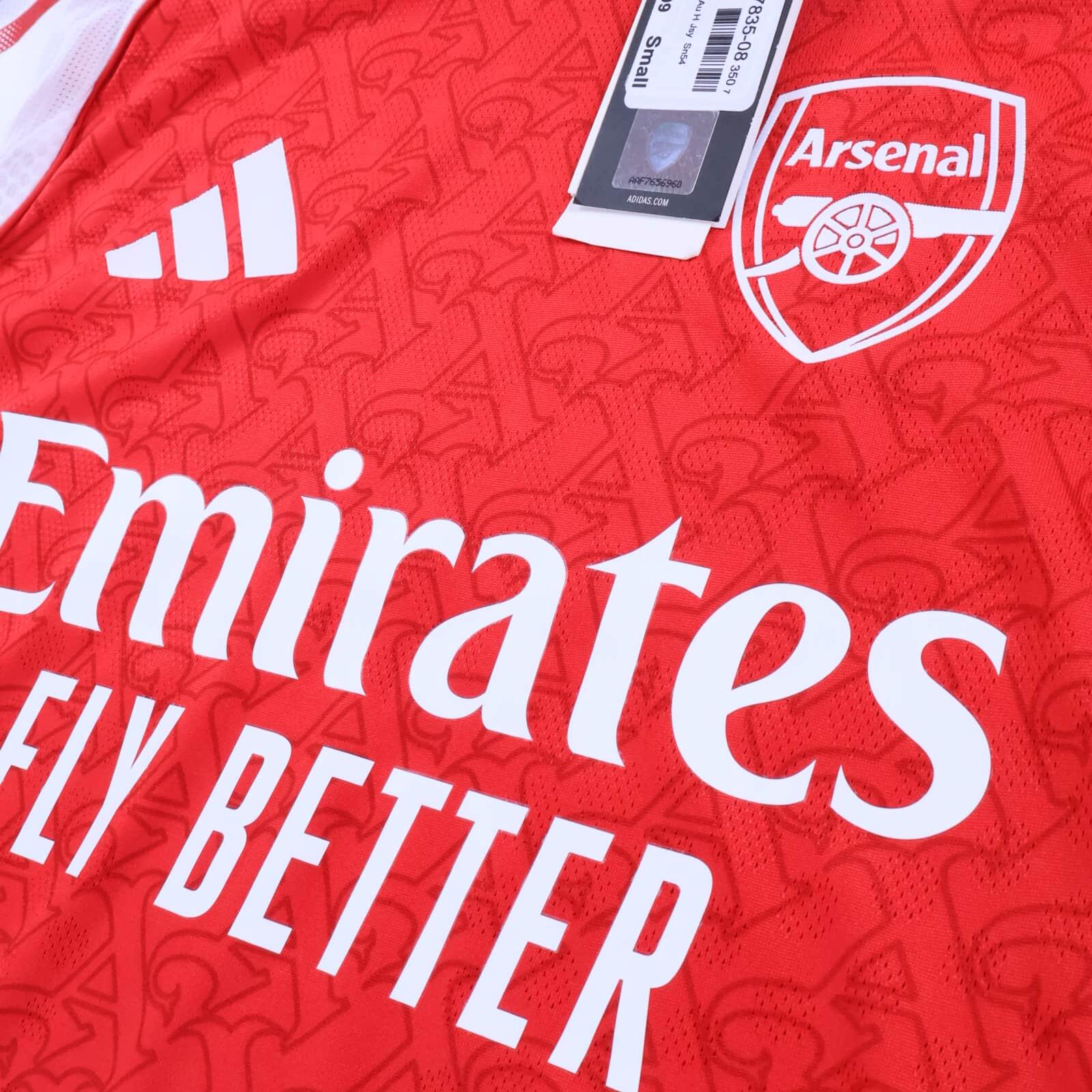*NWT* Arsenal Saka #7 2025/26 Home Shirt - S
