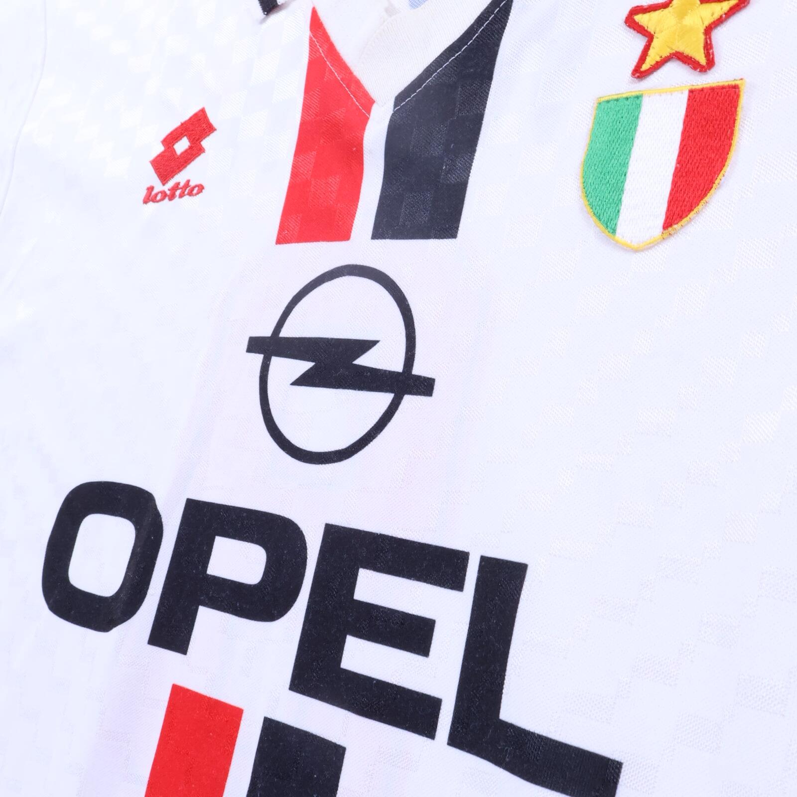 Ac Milan Weah 1996/97 Away Shirt - L
